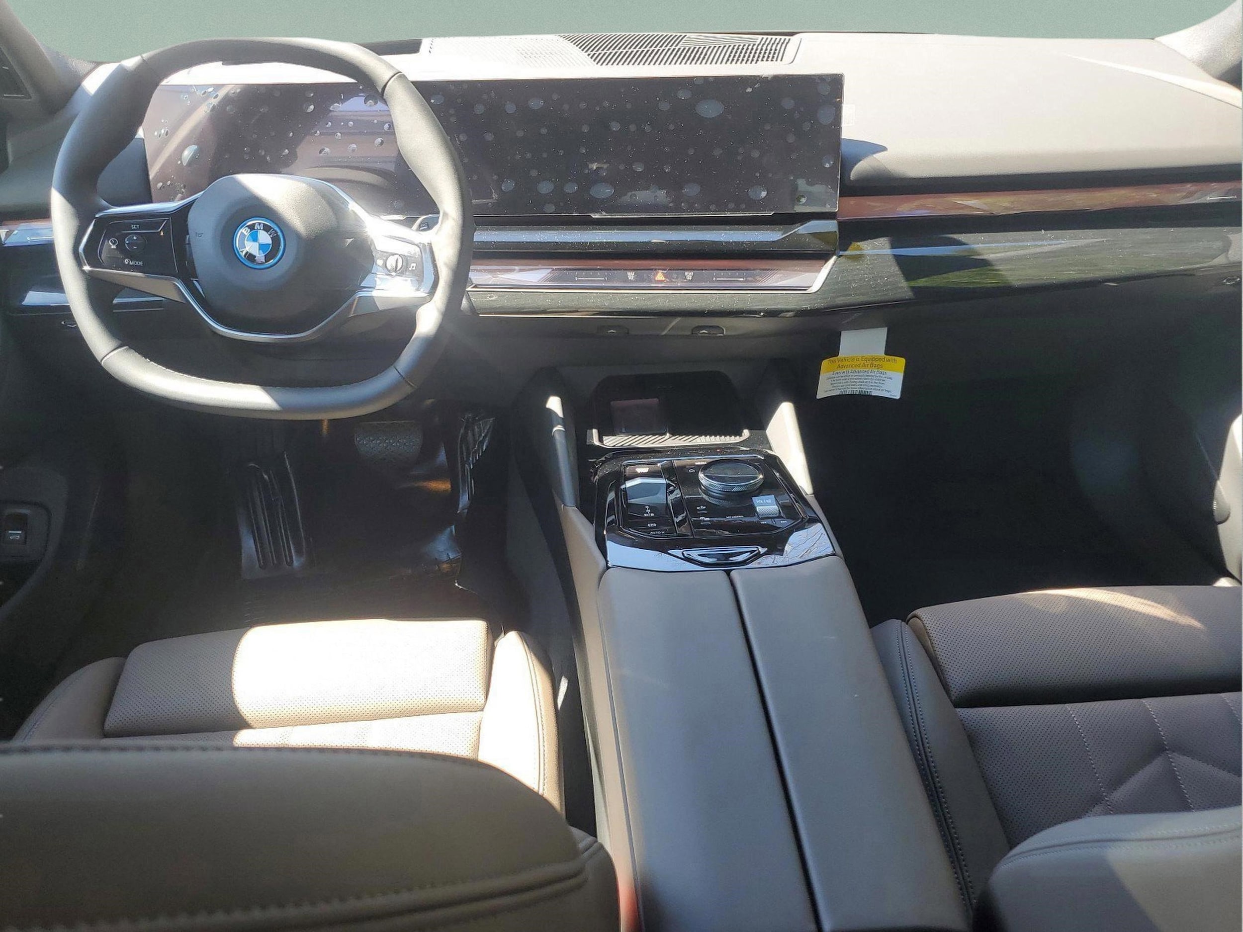 2025 BMW i5 40 - Photo 12
