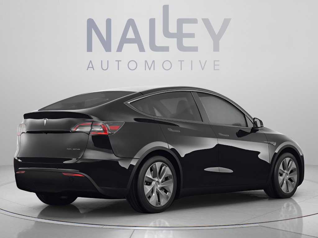 Used 2022 Tesla Model Y Long Range SUV