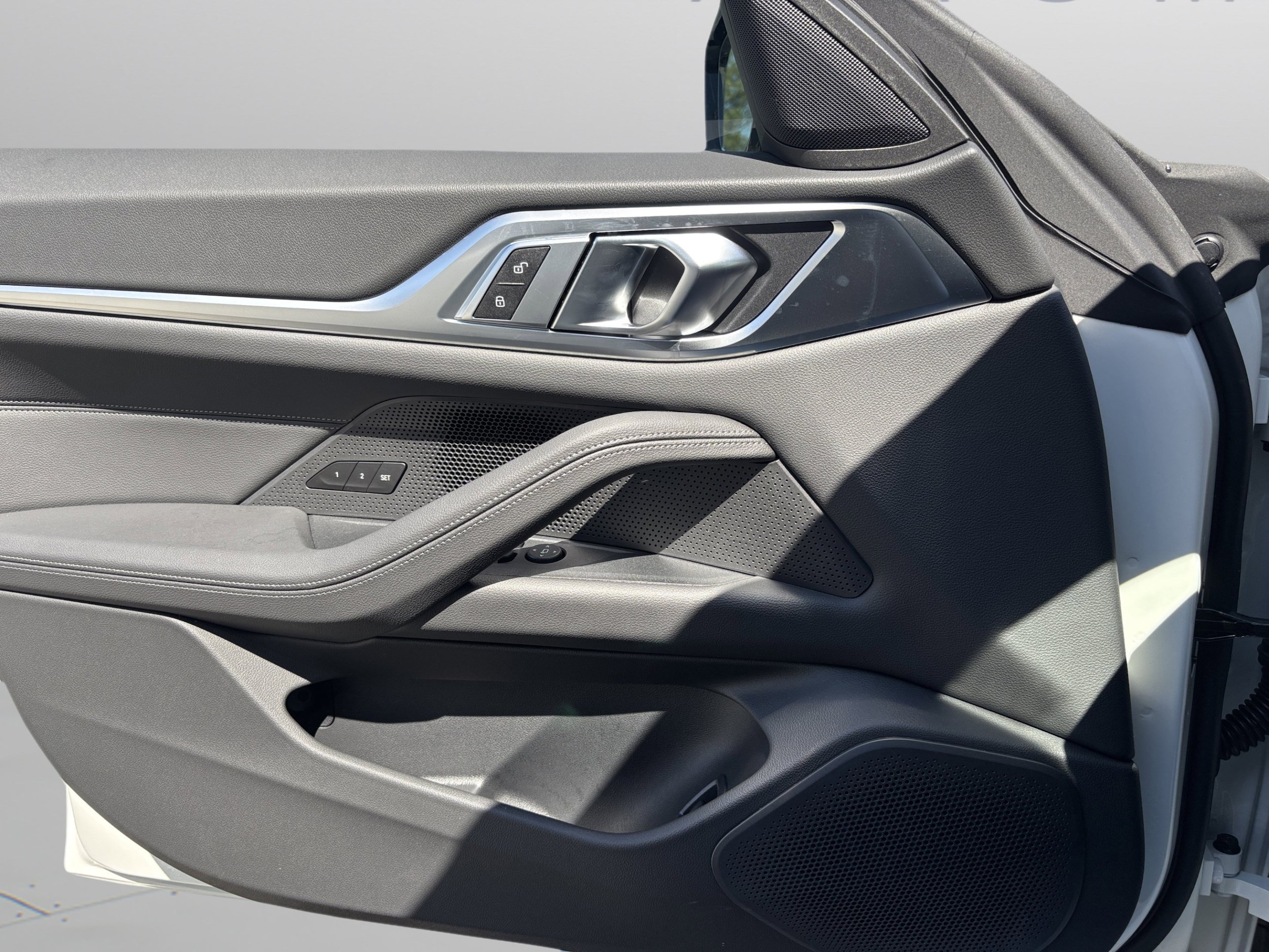 2026 BMW i4 40 - Photo 17