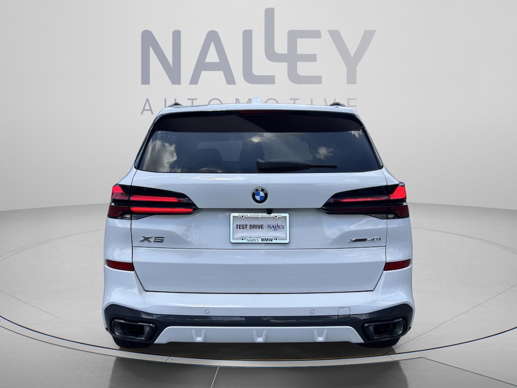 New 2026 BMW X5 xDrive40i SUV