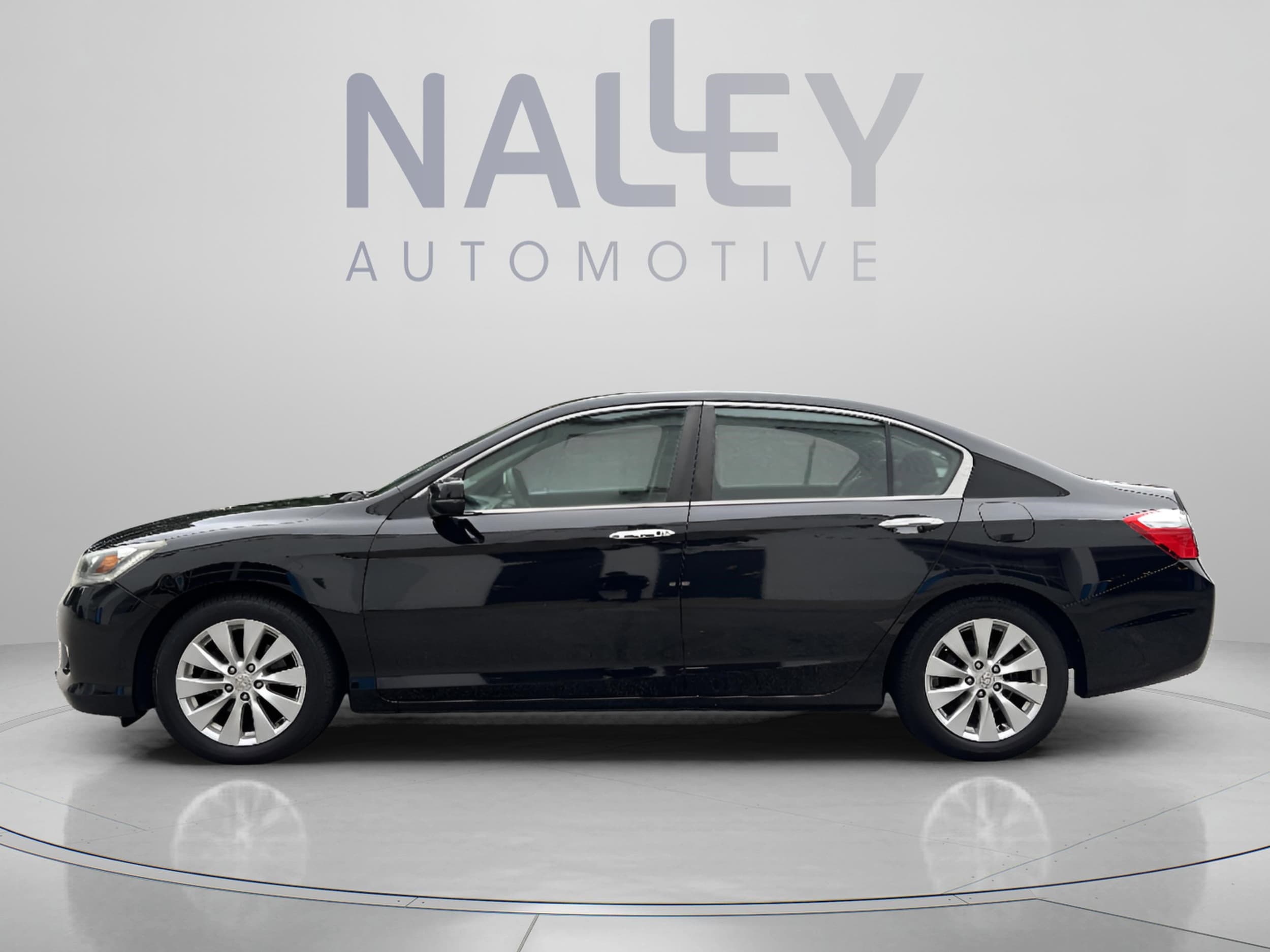 Used 2013 Honda Accord EX with VIN 1HGCR2F75DA052793 for sale in Decatur, GA