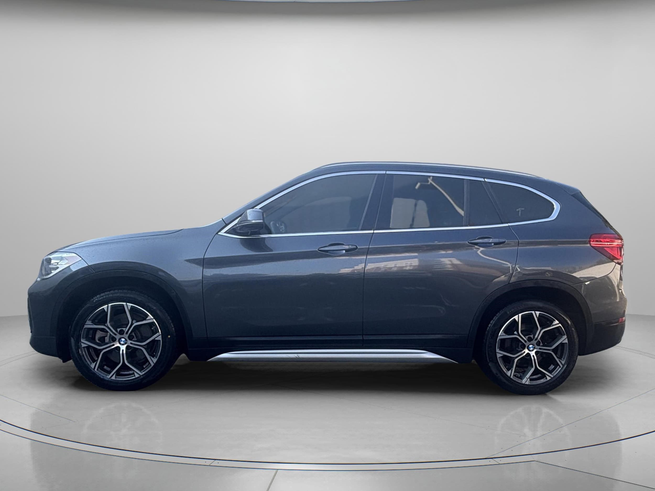 Used 2021 BMW X1 28i with VIN WBXJG7C0XM5S12985 for sale in Decatur, GA