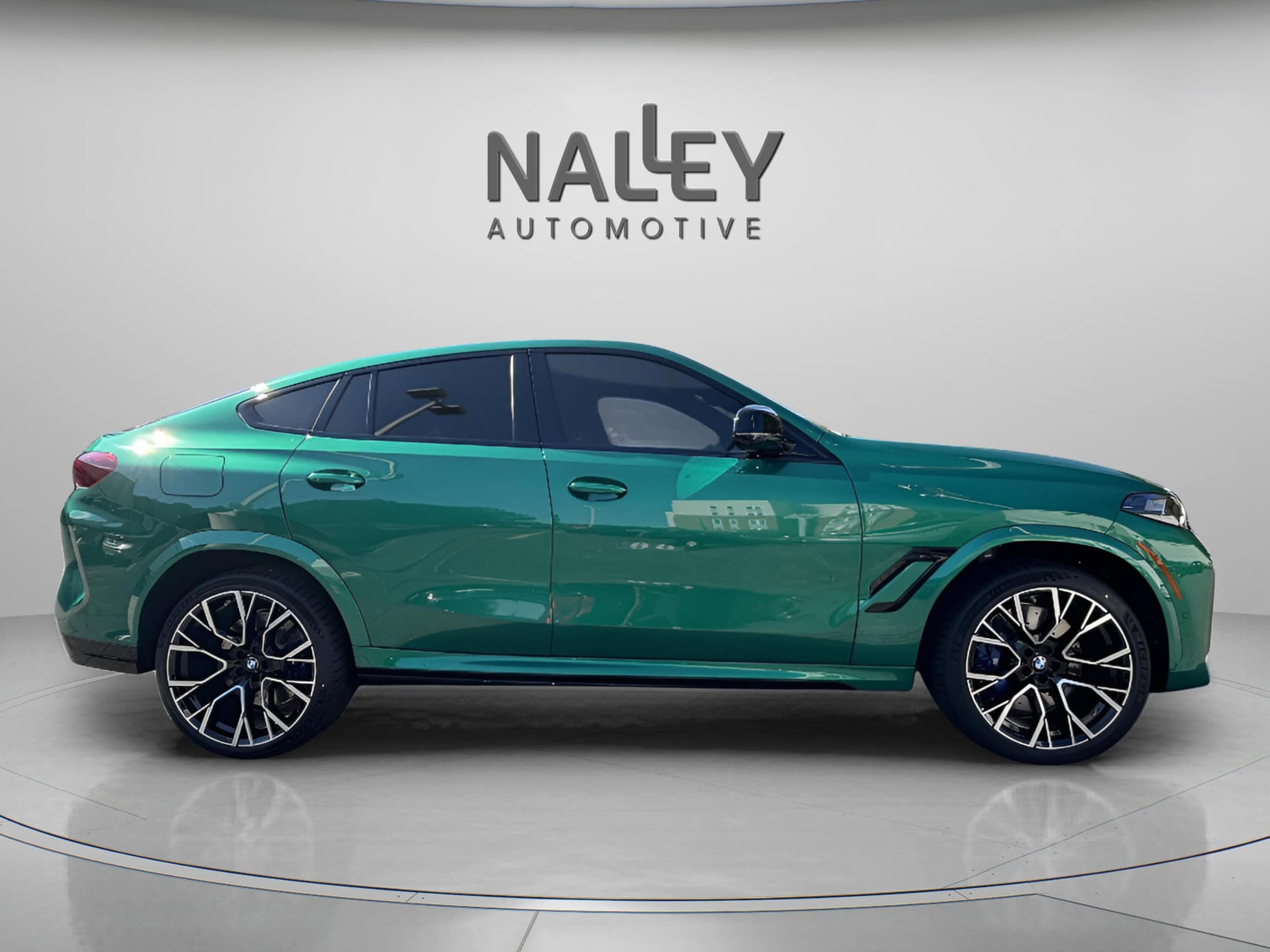 2026 BMW X6 M X6 M - Photo 6