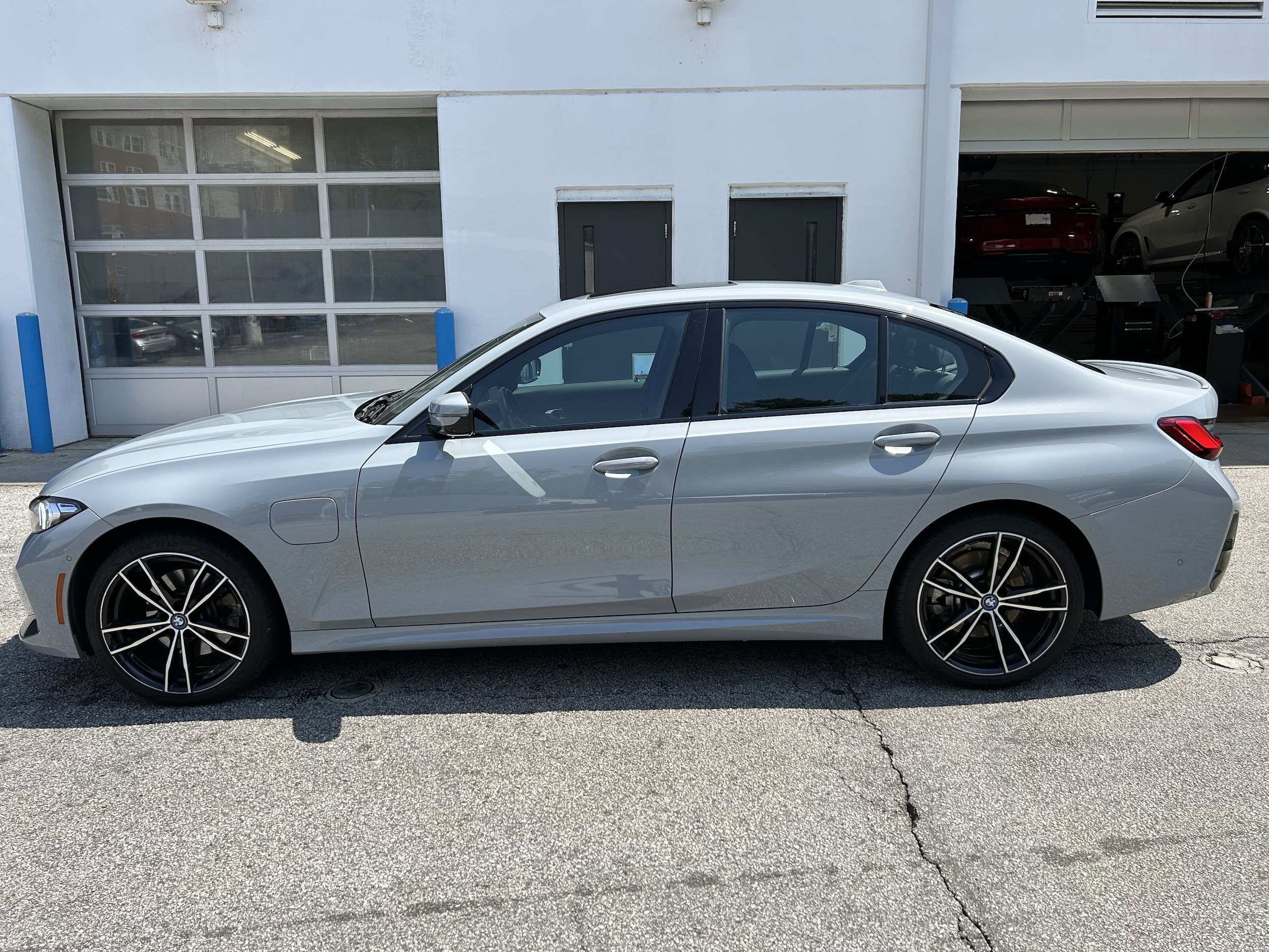 Used 2024 BMW 3 Series 330e with VIN 3MW39FF00R8E47733 for sale in Decatur, GA