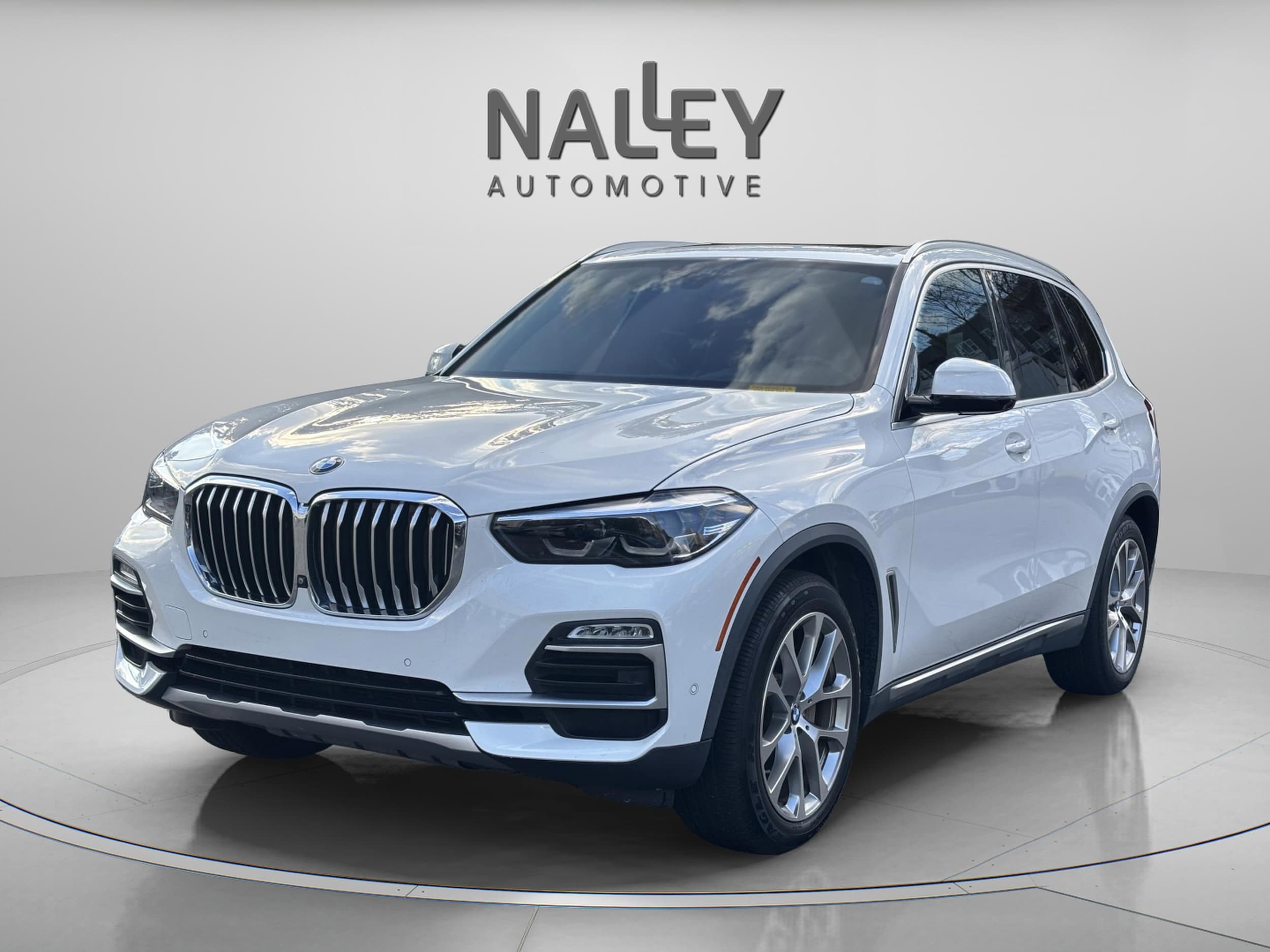 2020 BMW X5 40i's photo