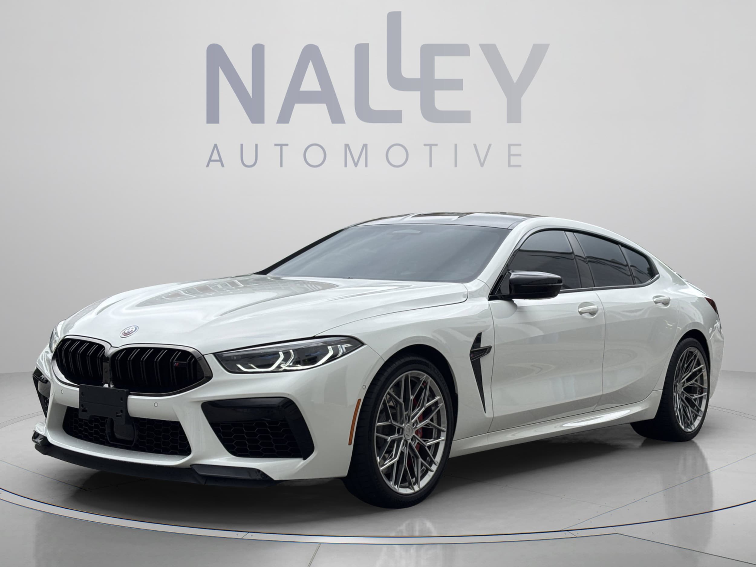 2023 BMW M8 Competition's photo