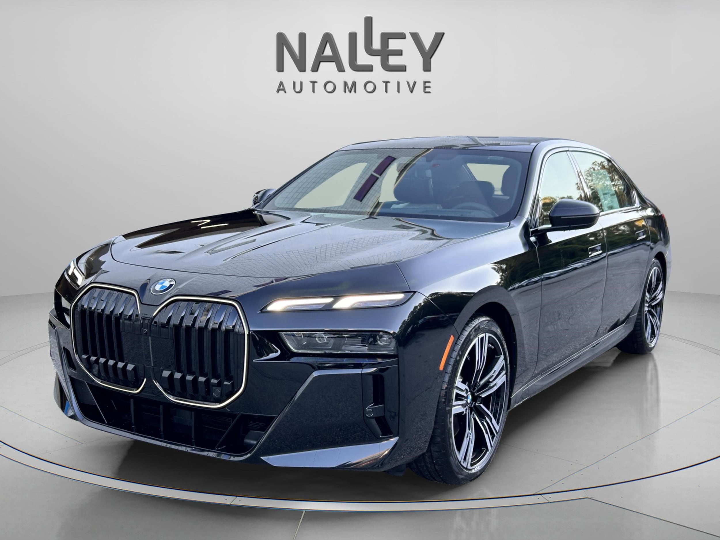 2026 BMW 7 Series 740i's photo