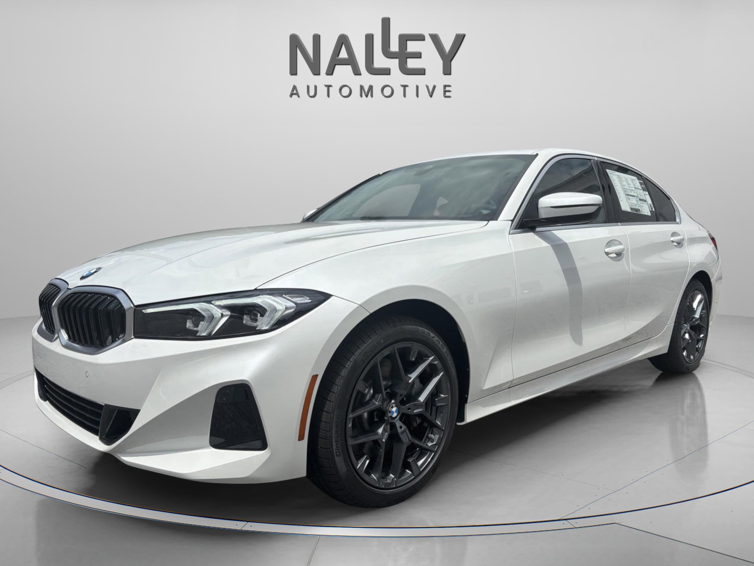 2025 BMW 3 Series 330i's photo