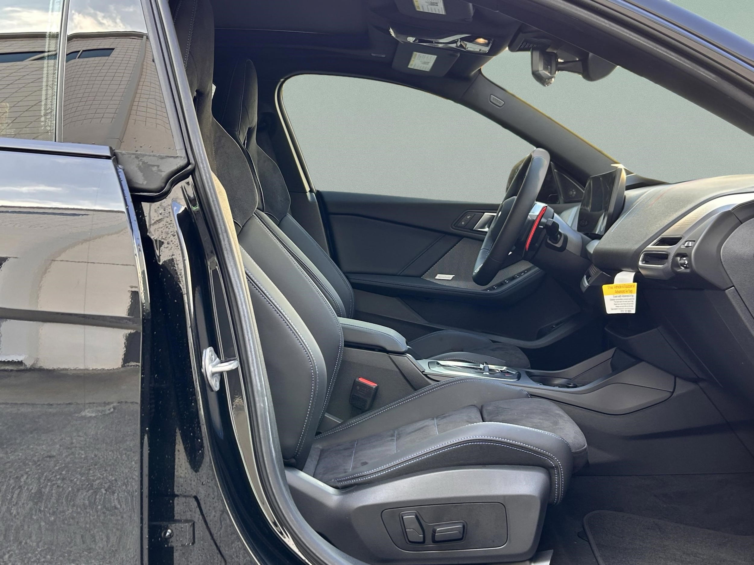 2025 BMW 2 Series M235 - Photo 28