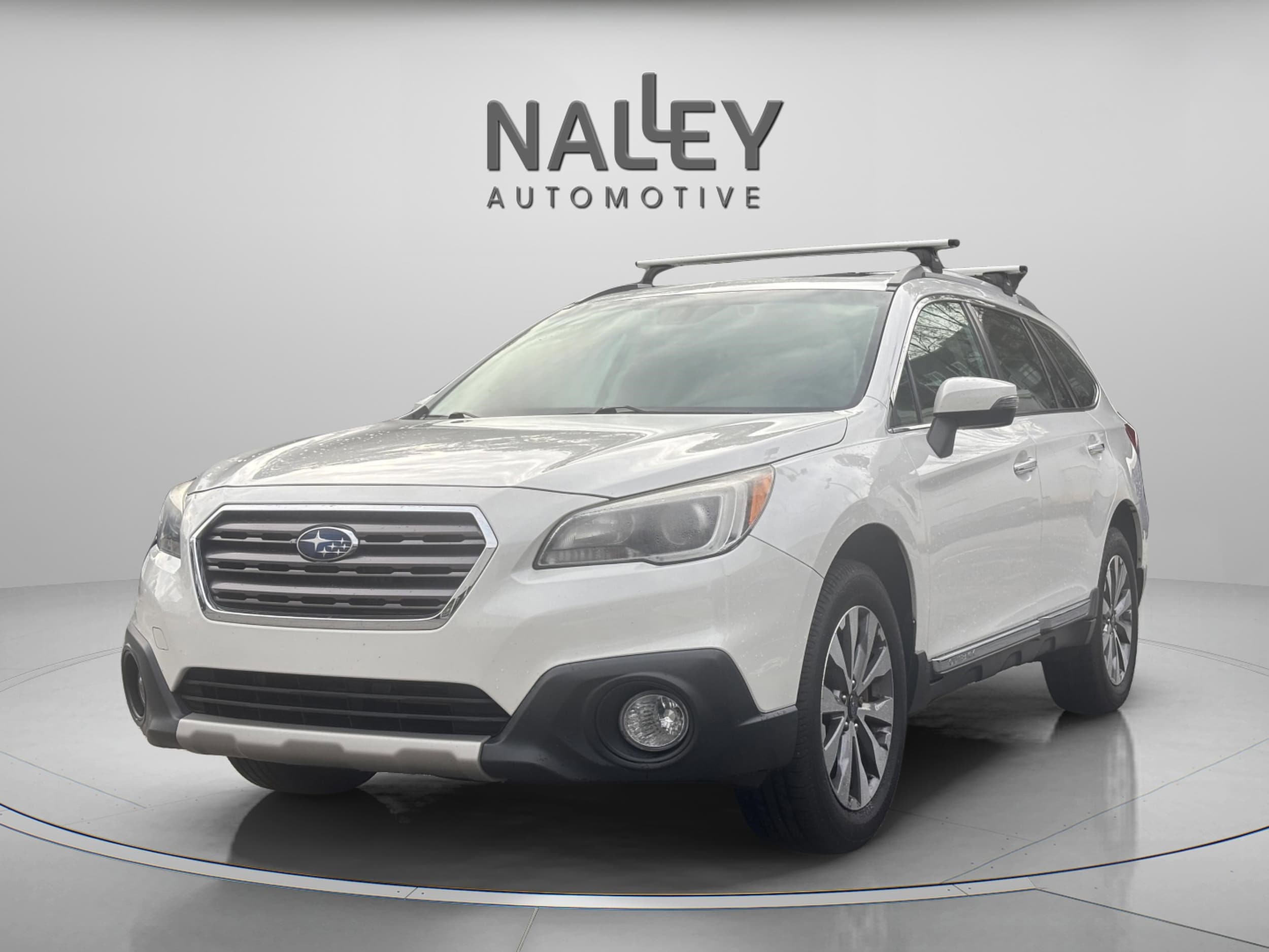 2017 Subaru Outback Touring's photo