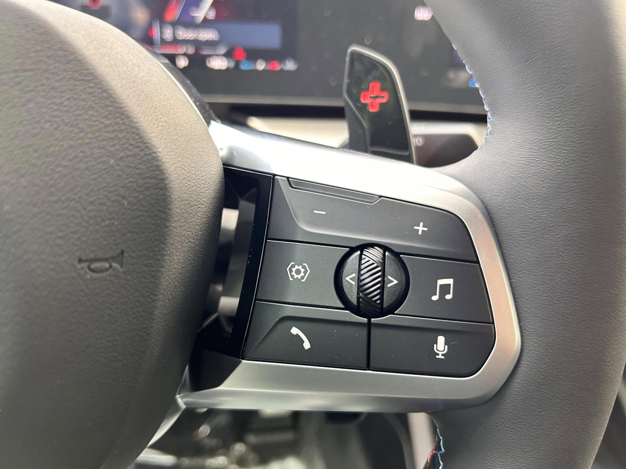 2025 BMW 2 Series M235 - Photo 12