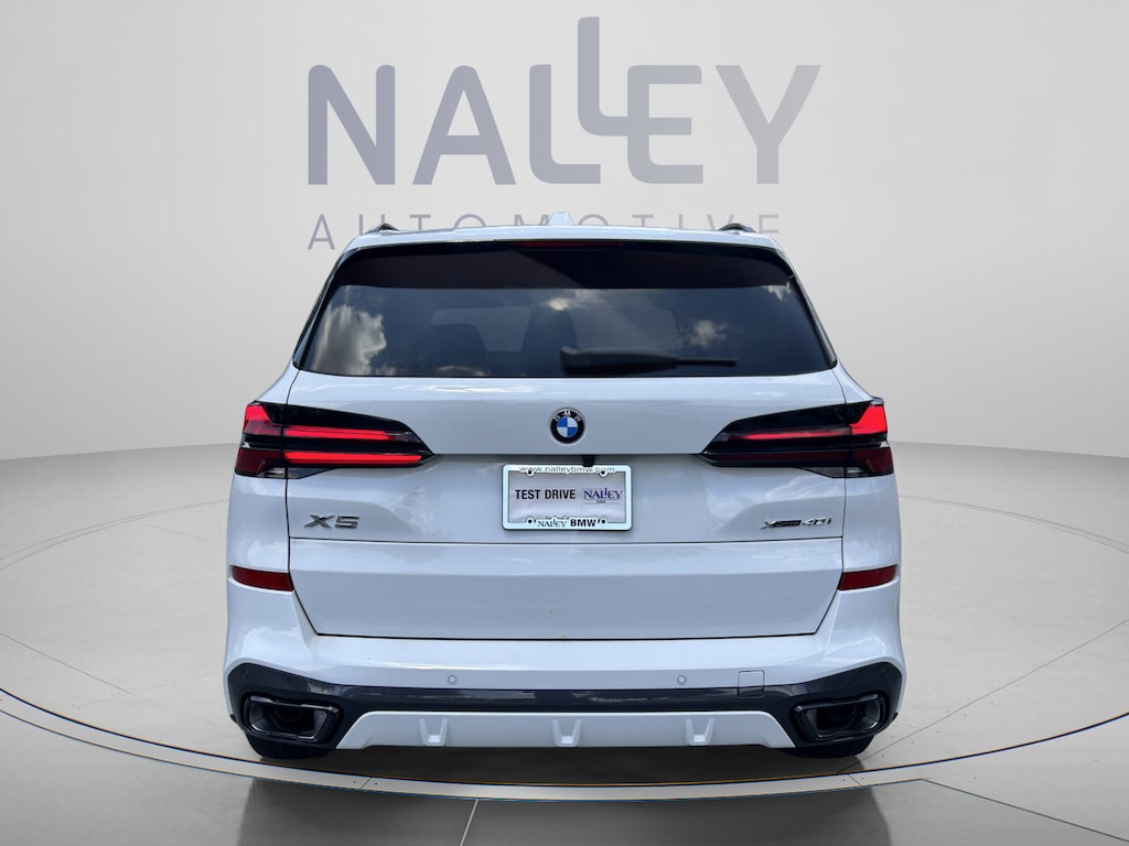 New 2026 BMW X5 xDrive40i SUV