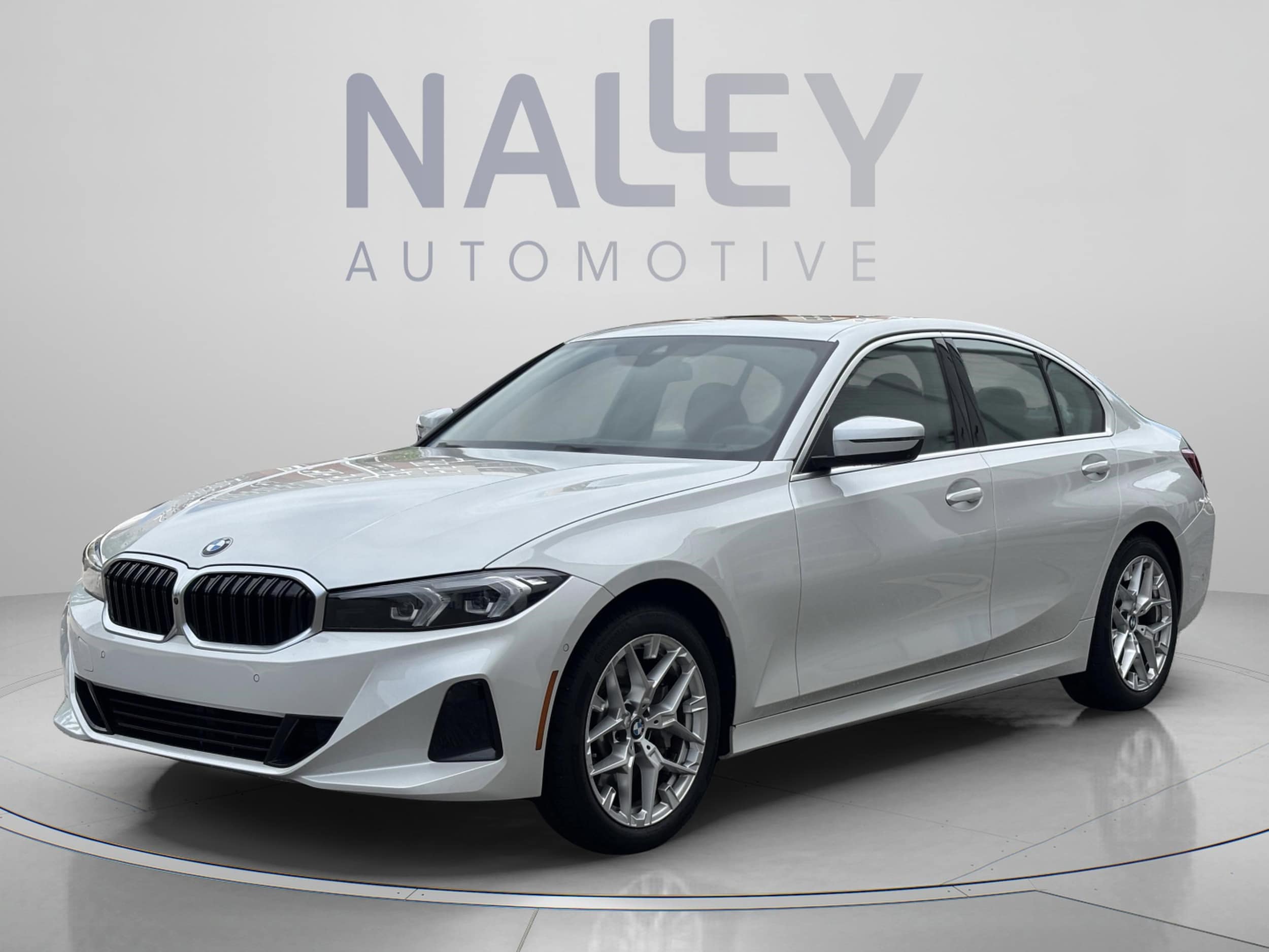 2025 BMW 3 Series 330i Sedan's photo