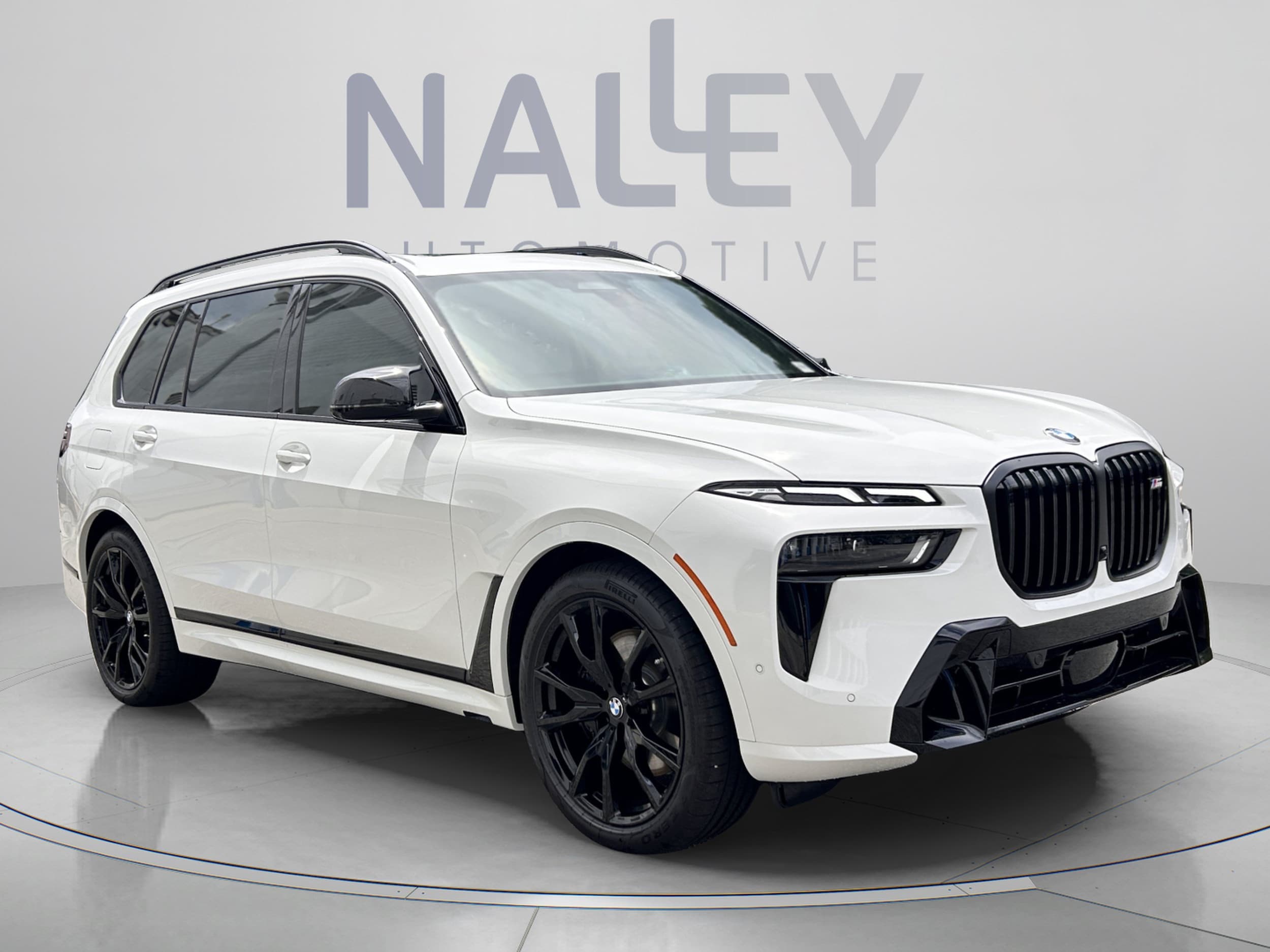 2026 BMW X7 M60i - Photo 6