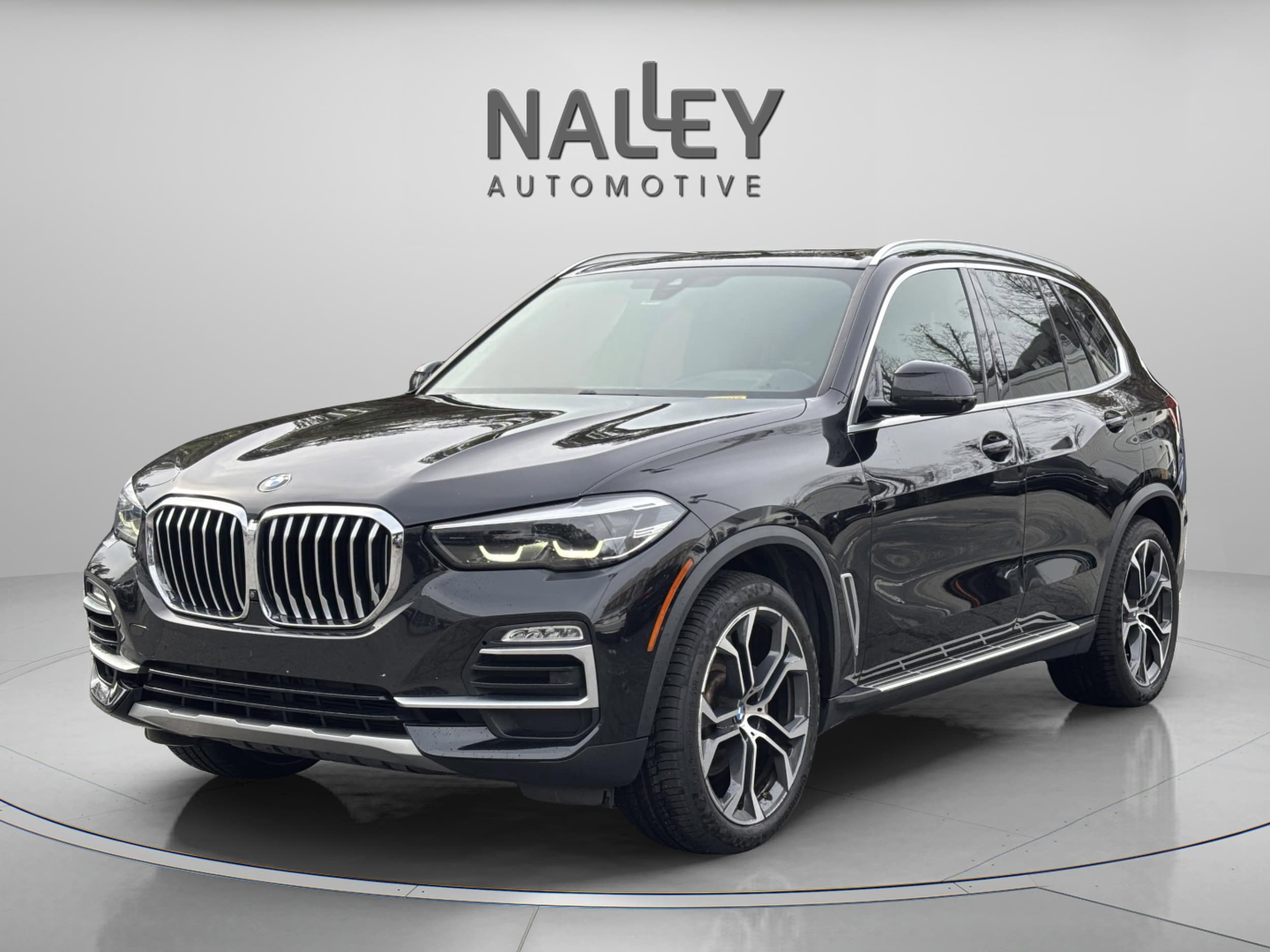 2021 BMW X5 40i's photo