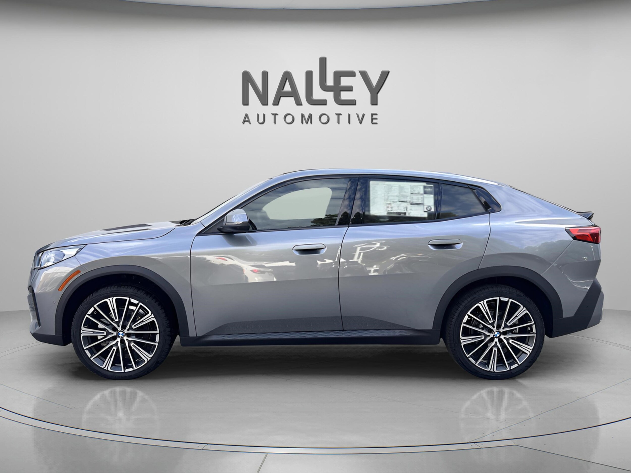 2026 Bmw X2 xDrive28i photo 2