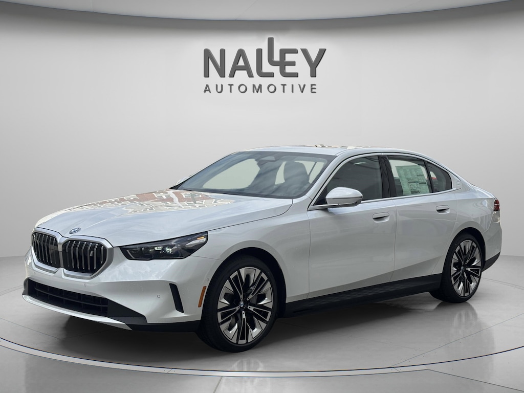 New 2026 BMW i5 eDrive40 Sedan