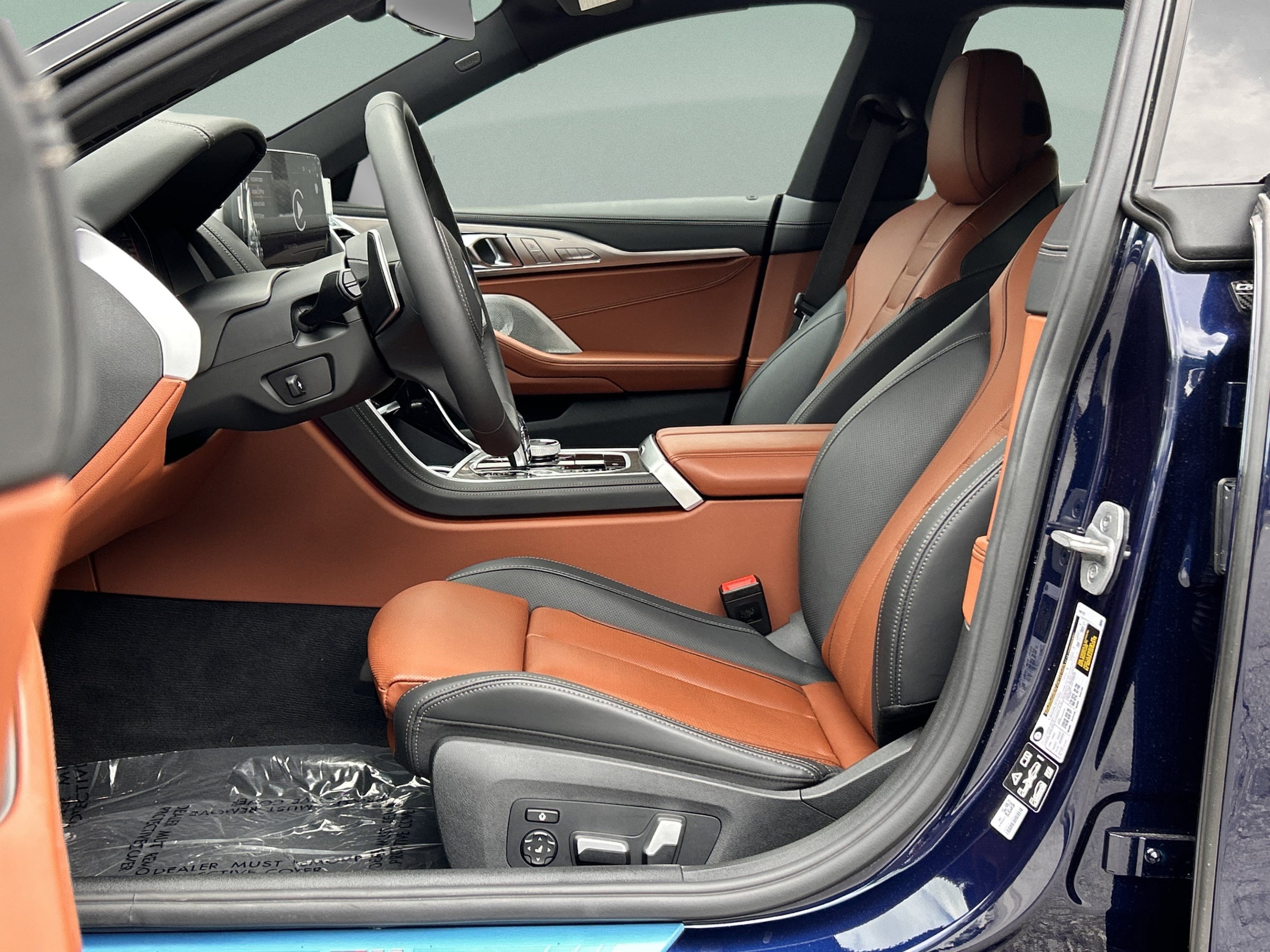 2026 BMW 8 Series 840i - Photo 25