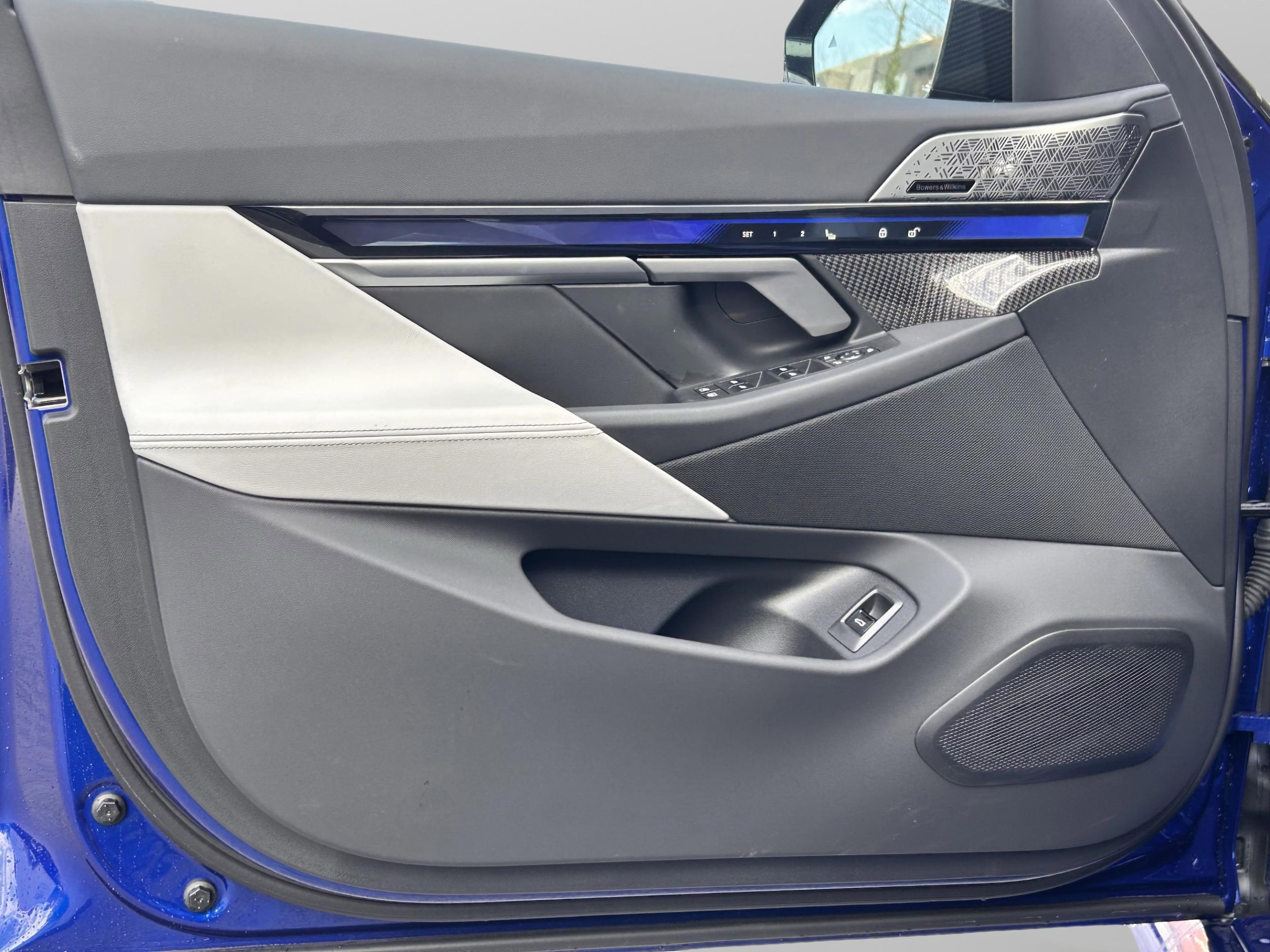 2025 BMW M5 M5 - Photo 25