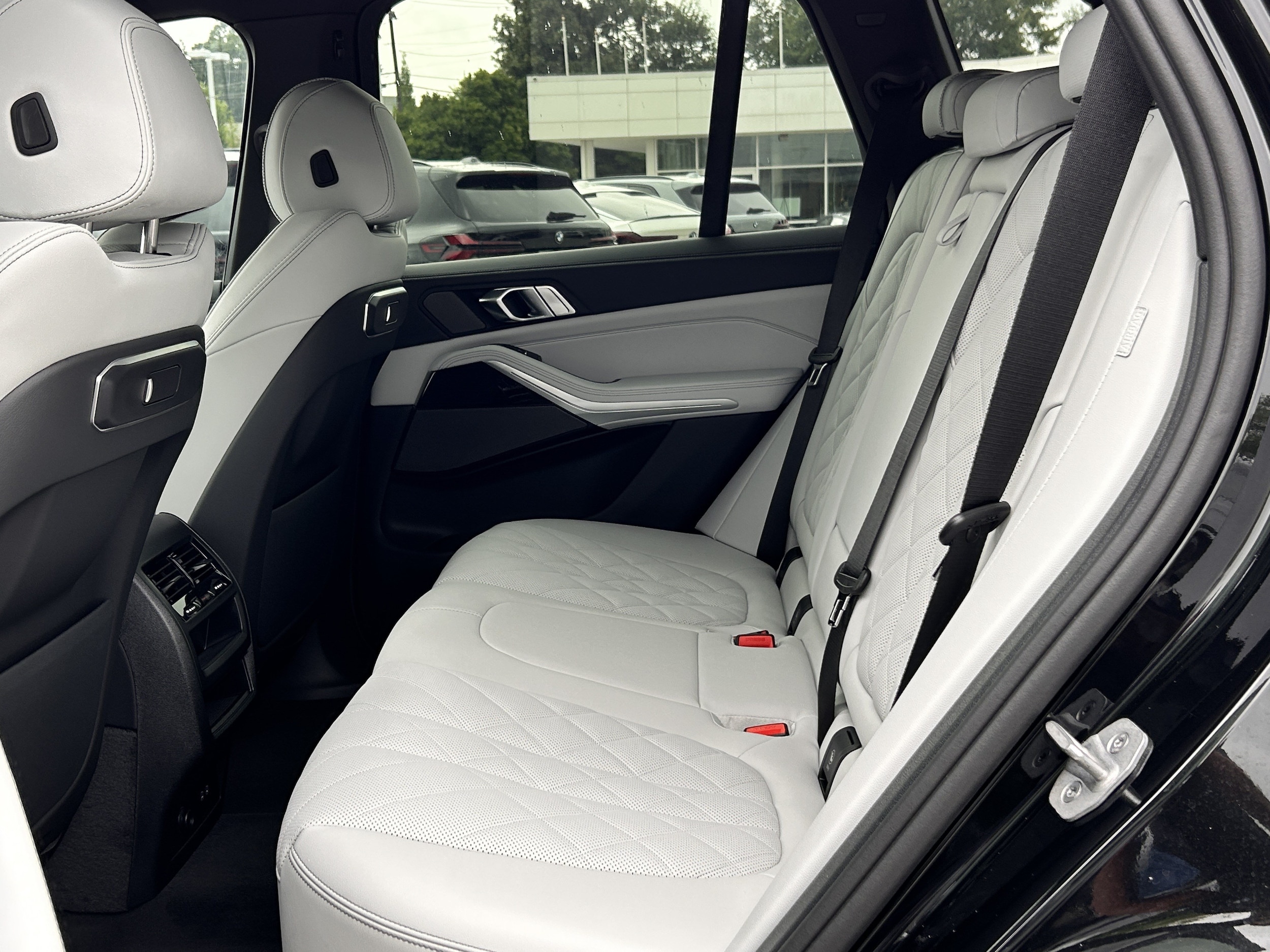 2026 BMW X5 40i - Photo 29