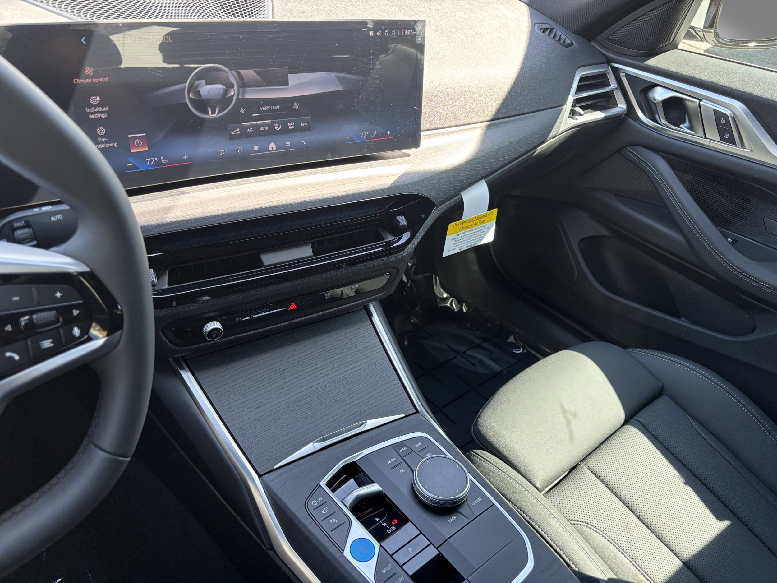 2026 BMW i4 40 - Photo 13