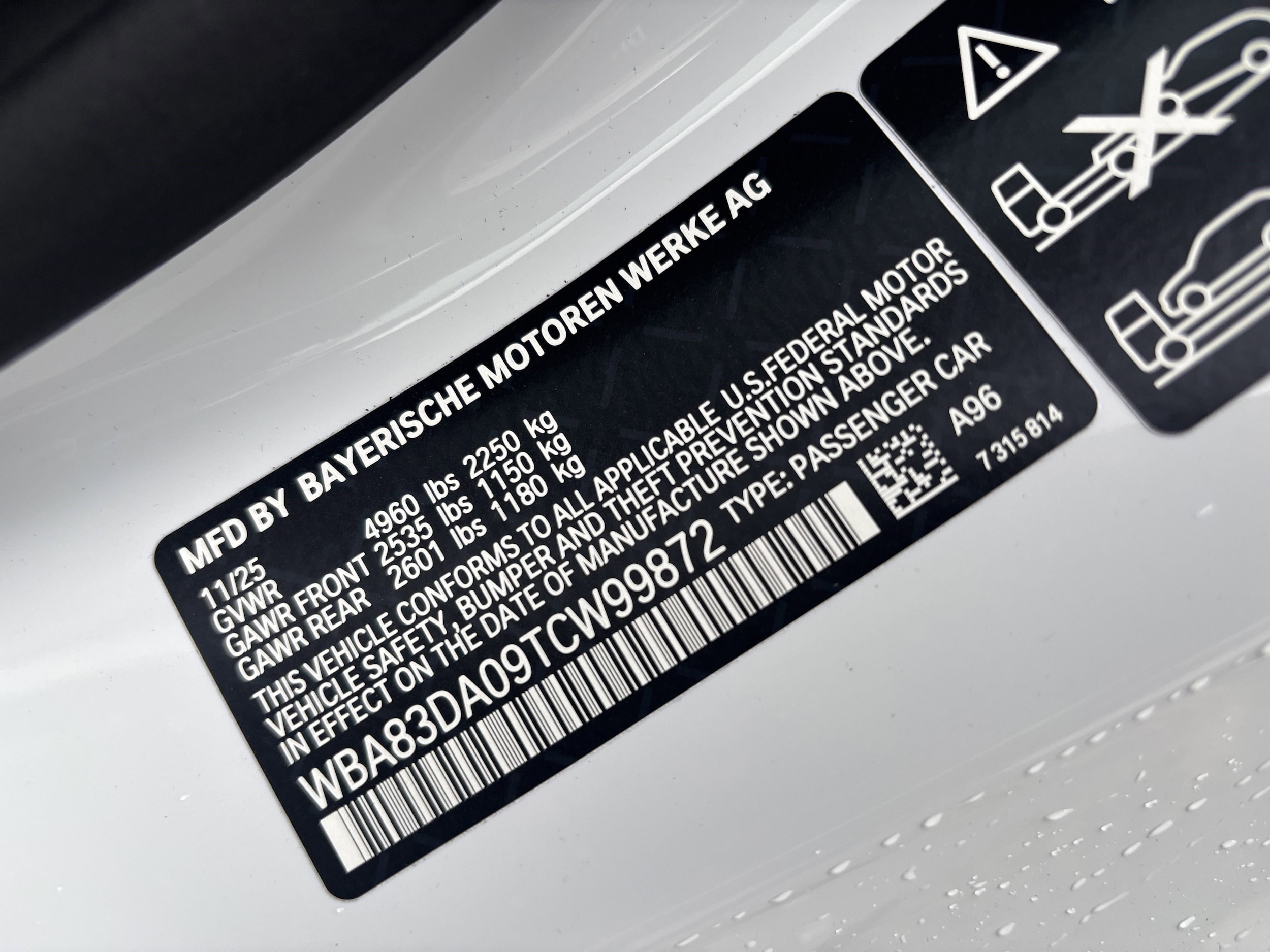 2026 BMW 4 Series M440i - Photo 32