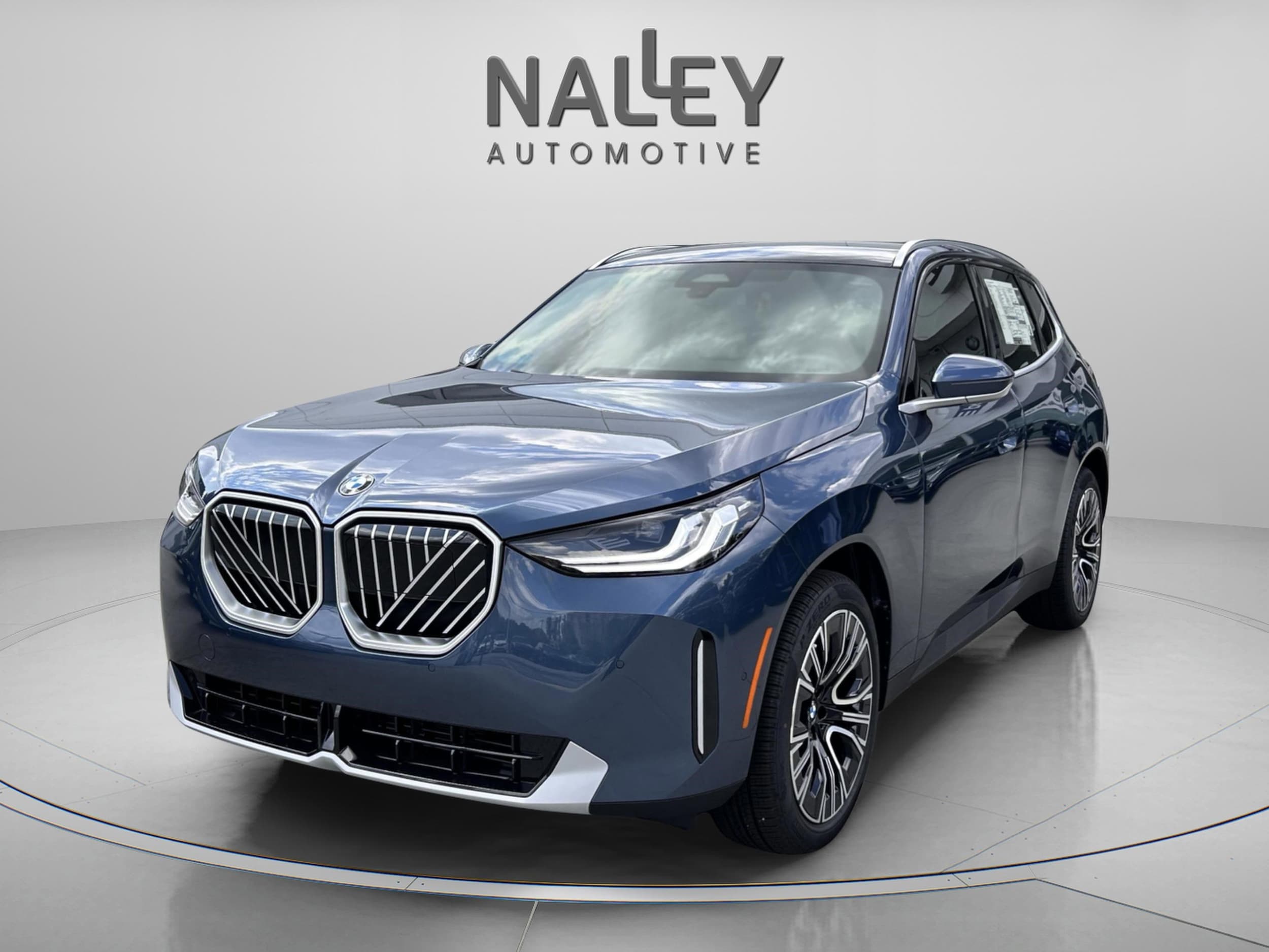 2026 BMW X3 30's photo