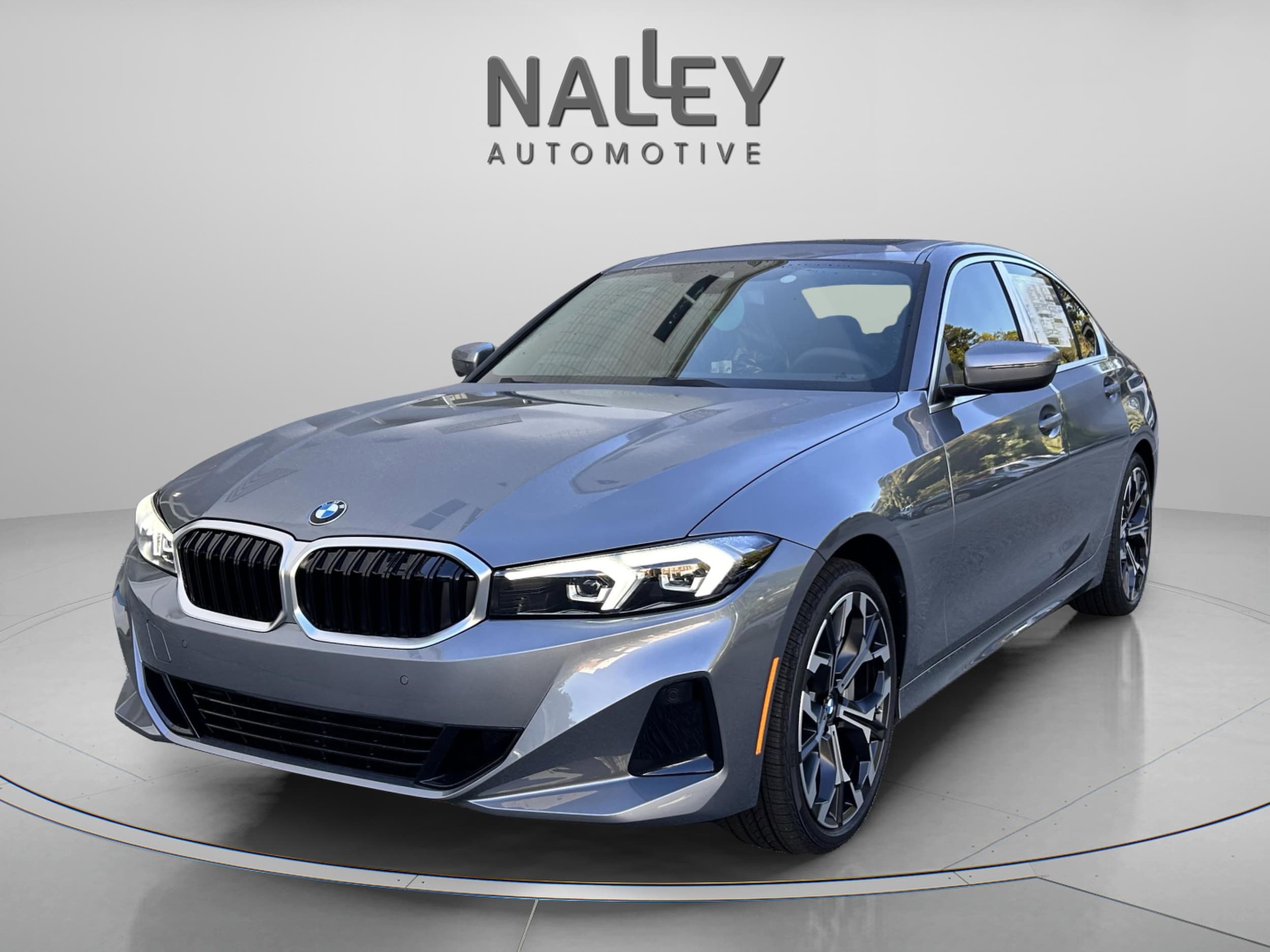 2026 BMW 3 Series 330i's photo