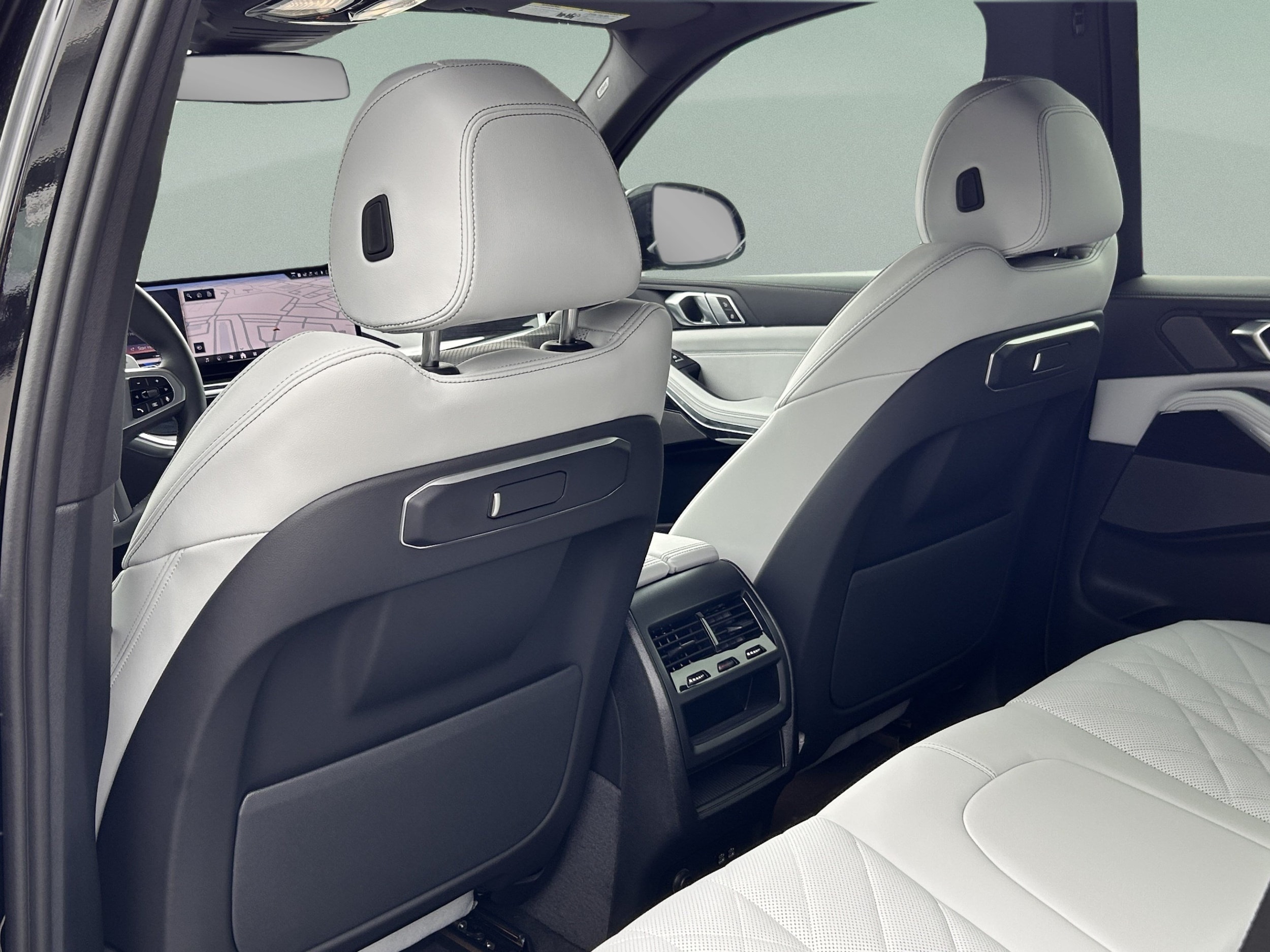 2026 BMW X5 40i - Photo 30