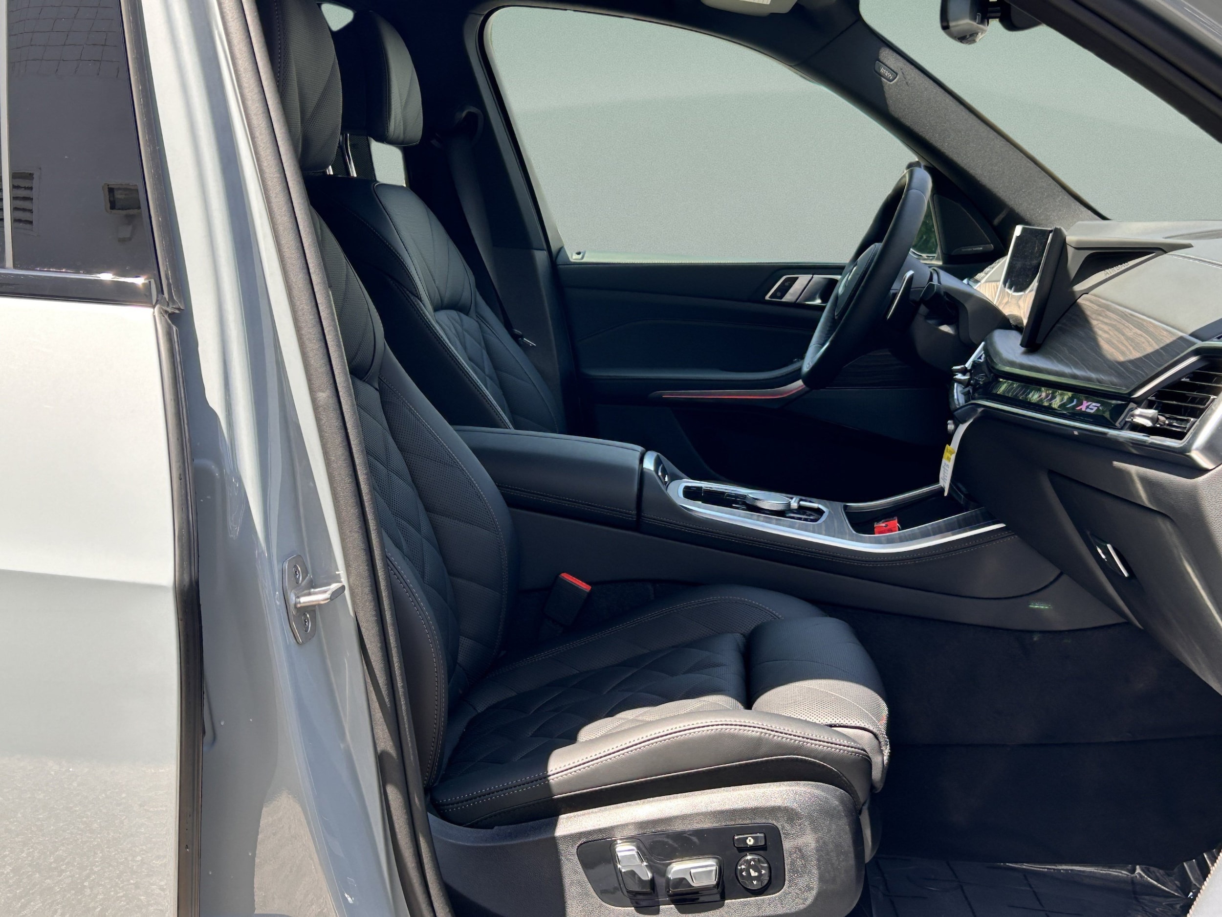 2026 BMW X5 40i - Photo 29