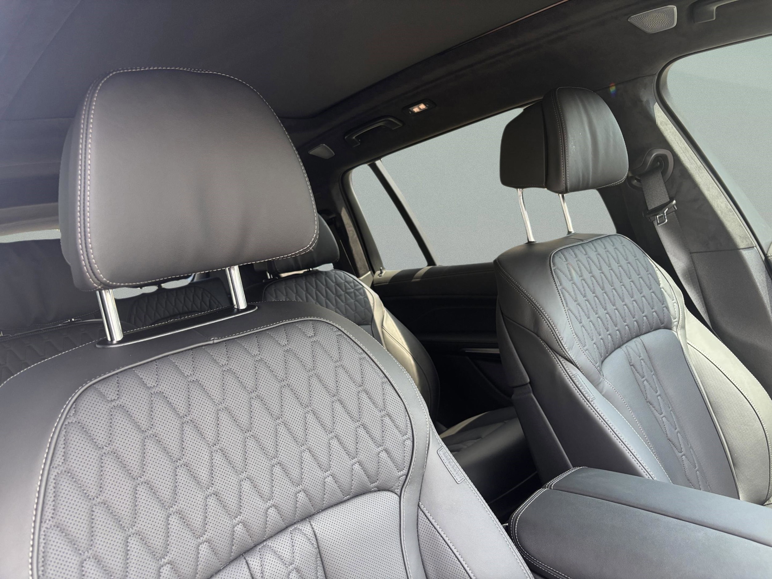 2026 BMW X7 M60i - Photo 24