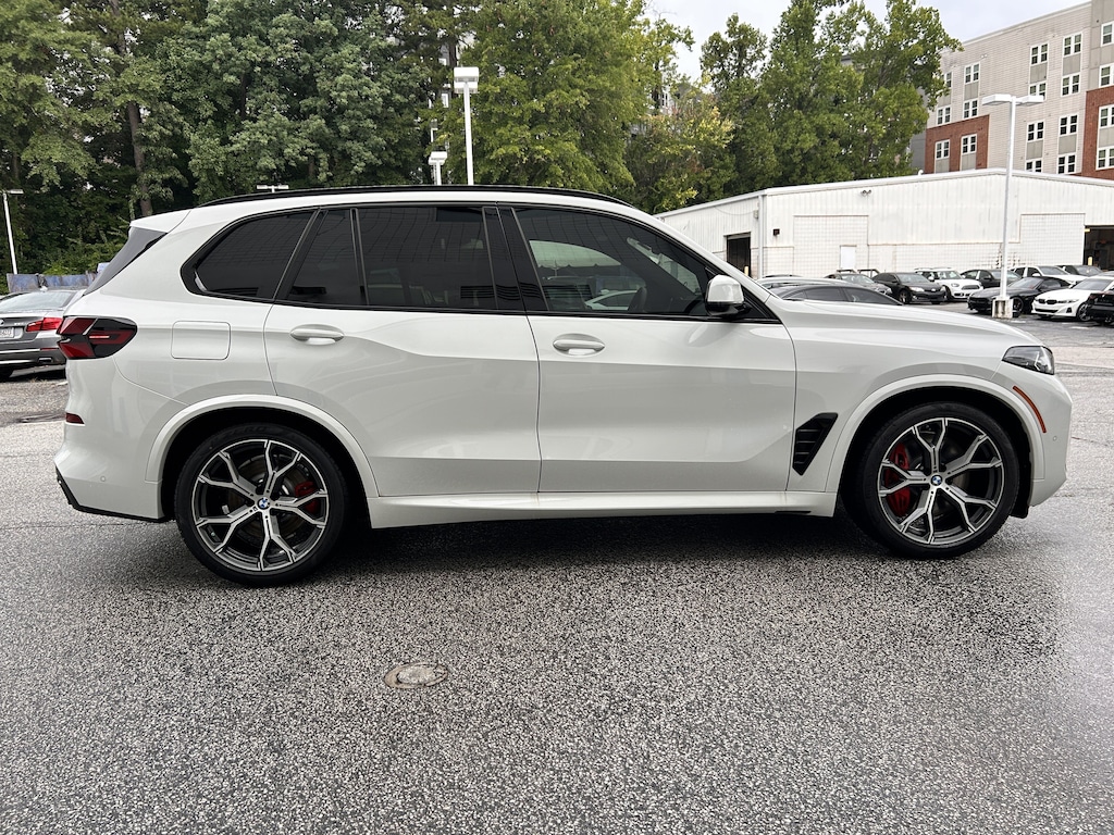 New 2026 BMW X5 PHEV xDrive50e SUV