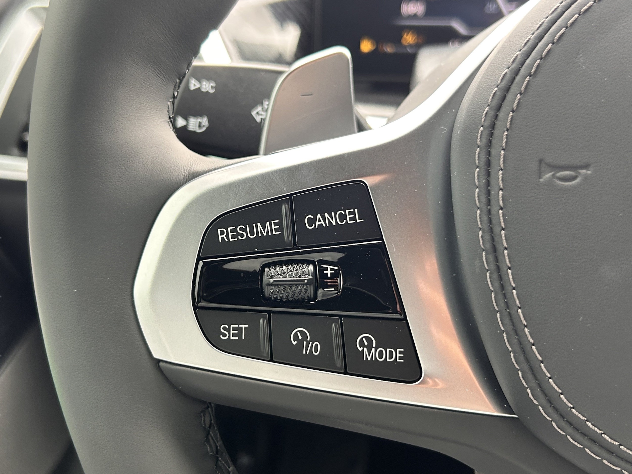 2026 BMW X5 40i - Photo 10