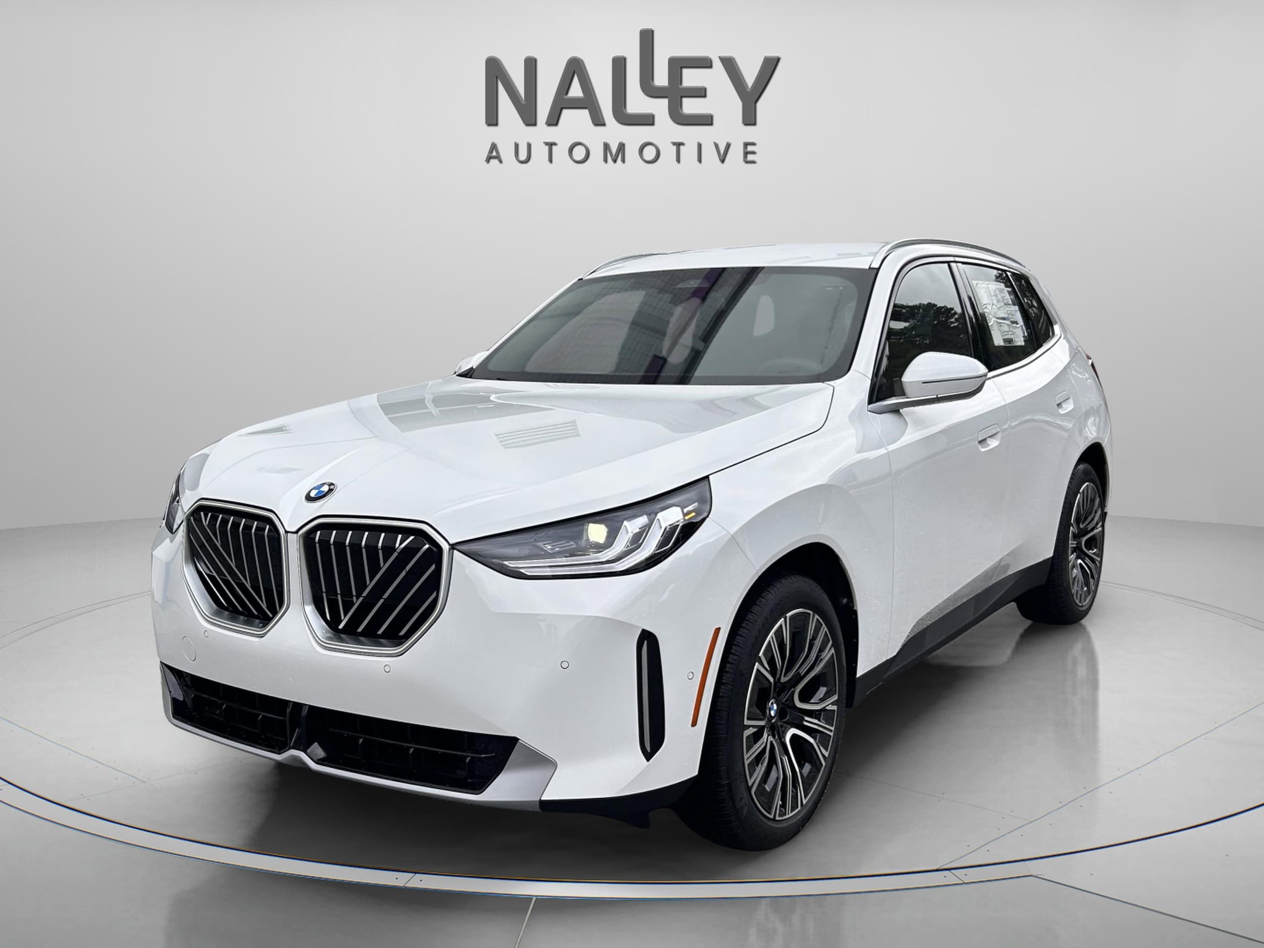 2026 BMW X3 30's photo