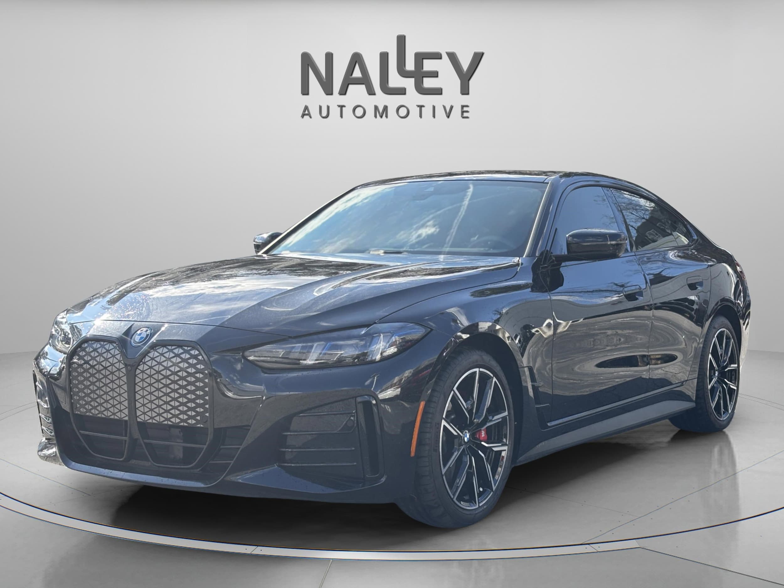 2025 BMW i4 40's photo