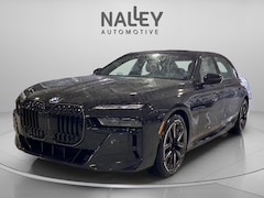 2026 BMW 750e xDrive Sedan