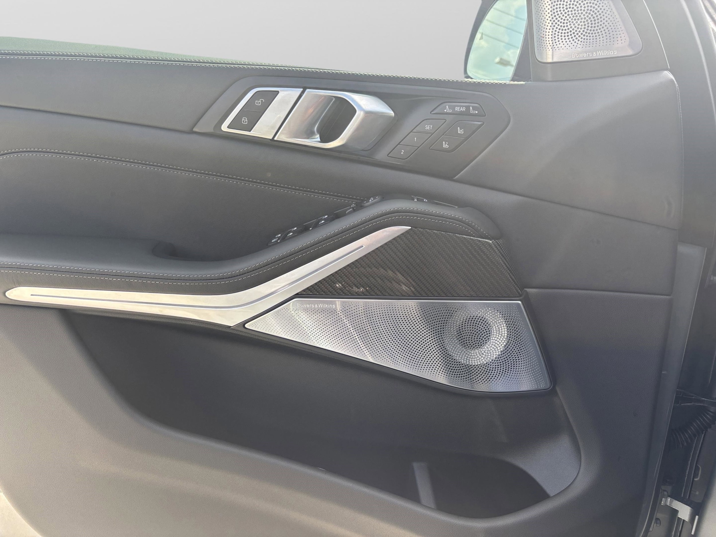 2026 BMW X7 M60i - Photo 35