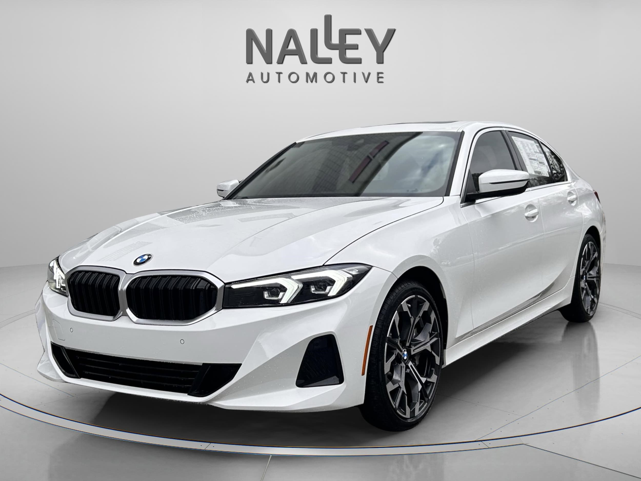 2026 BMW 3 Series 330i's photo