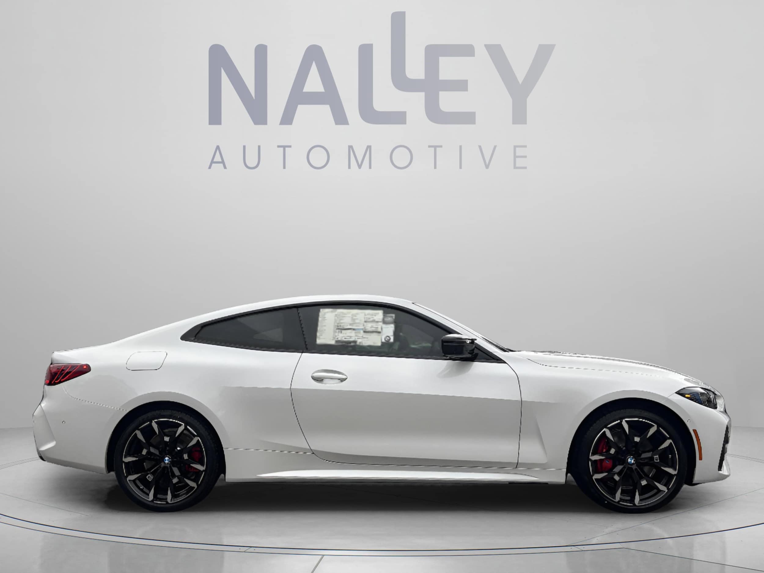 2026 BMW 4 Series M440i - Photo 6