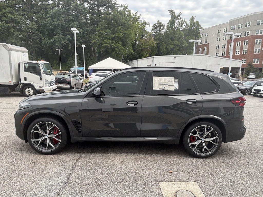 New 2026 BMW X5 PHEV xDrive50e SUV
