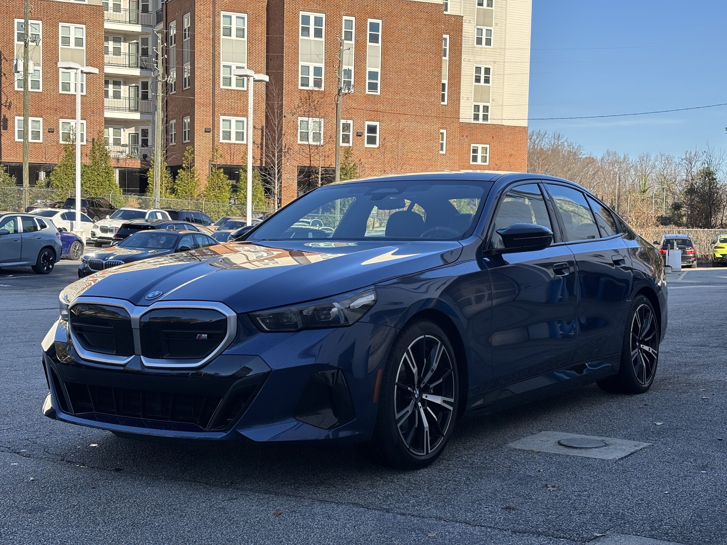 2025 BMW i5 M60's photo