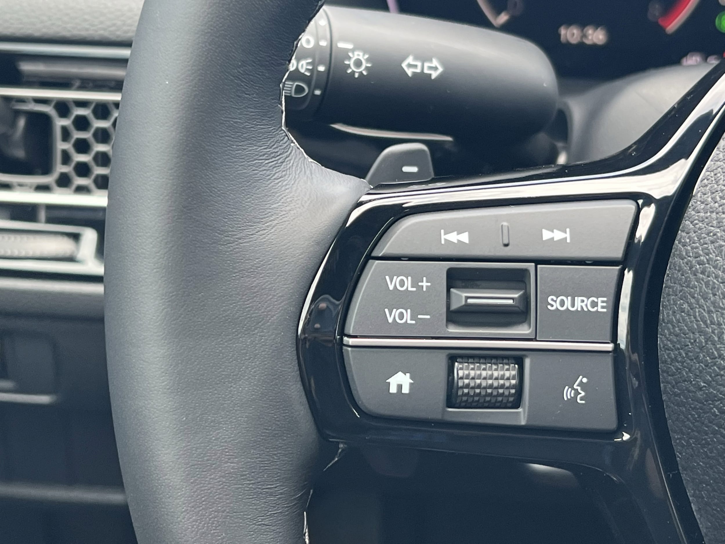 2026 Honda Civic Hatchback Sport - Photo 25