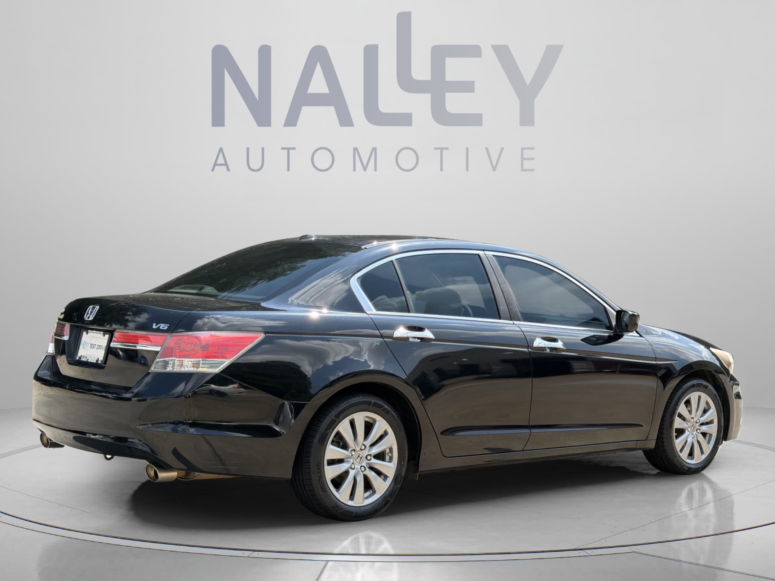 Used 2012 Honda Accord EX-L V6 with VIN 1HGCP3F81CA027991 for sale in Union City, GA