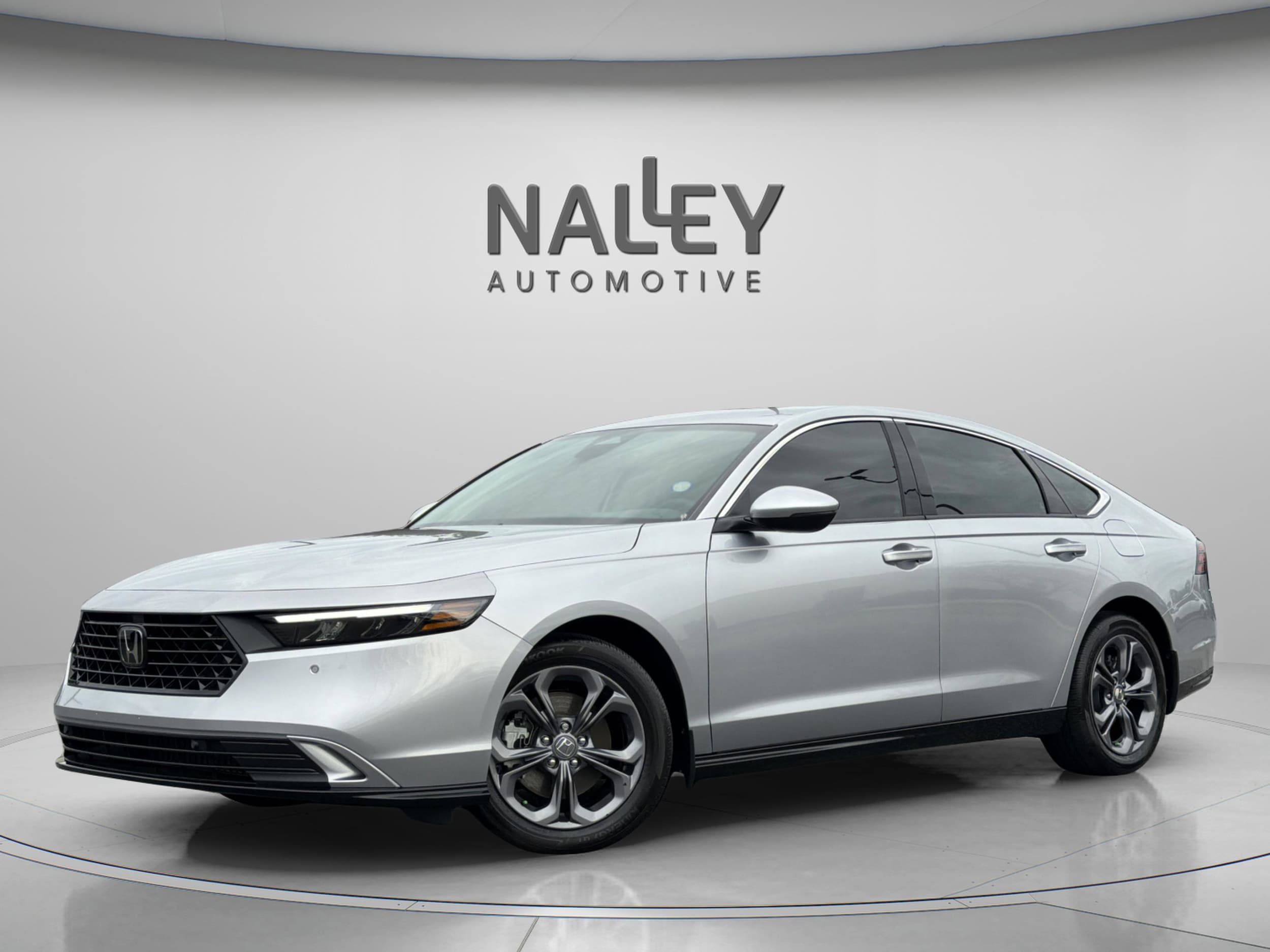 2024 Honda Accord Hybrid EX-L's photo