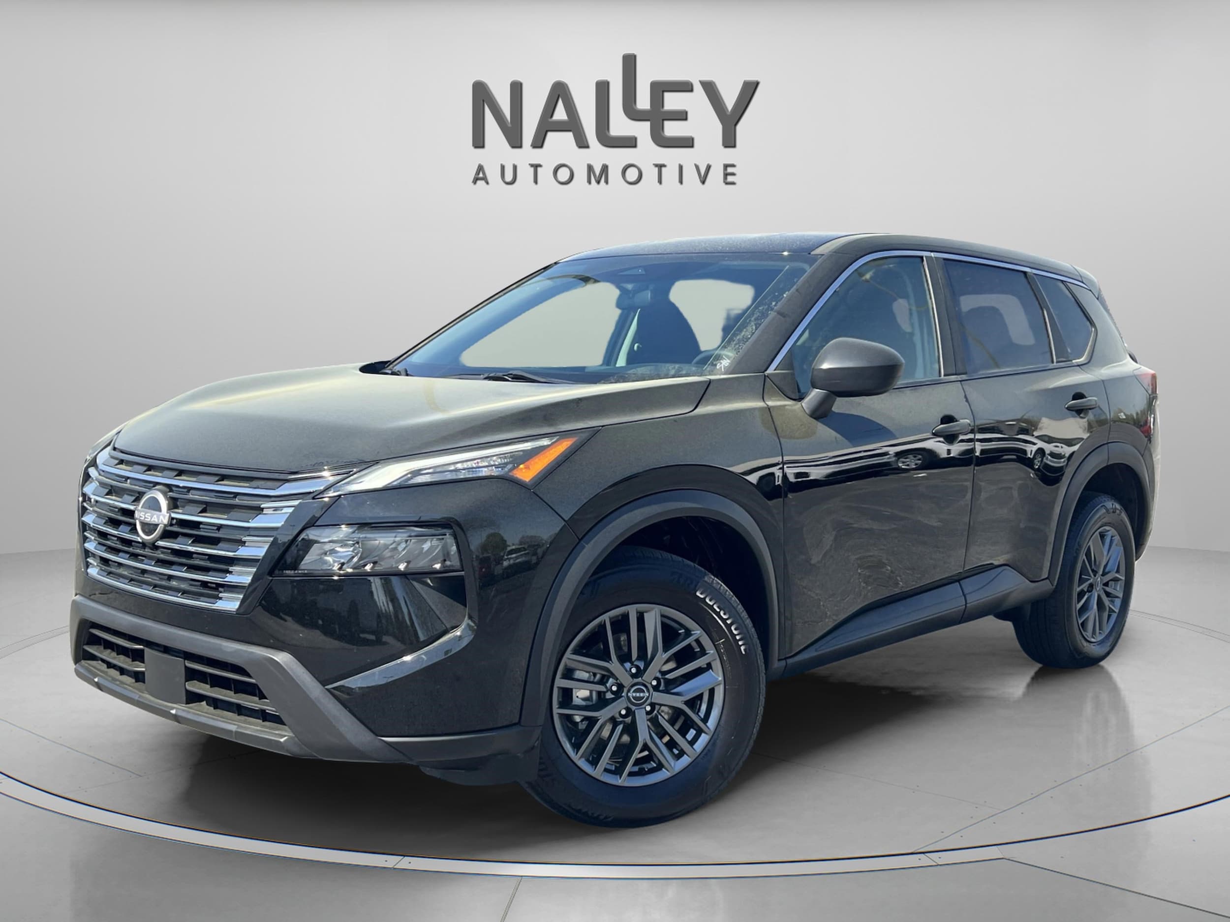 2024 Nissan Rogue S's photo