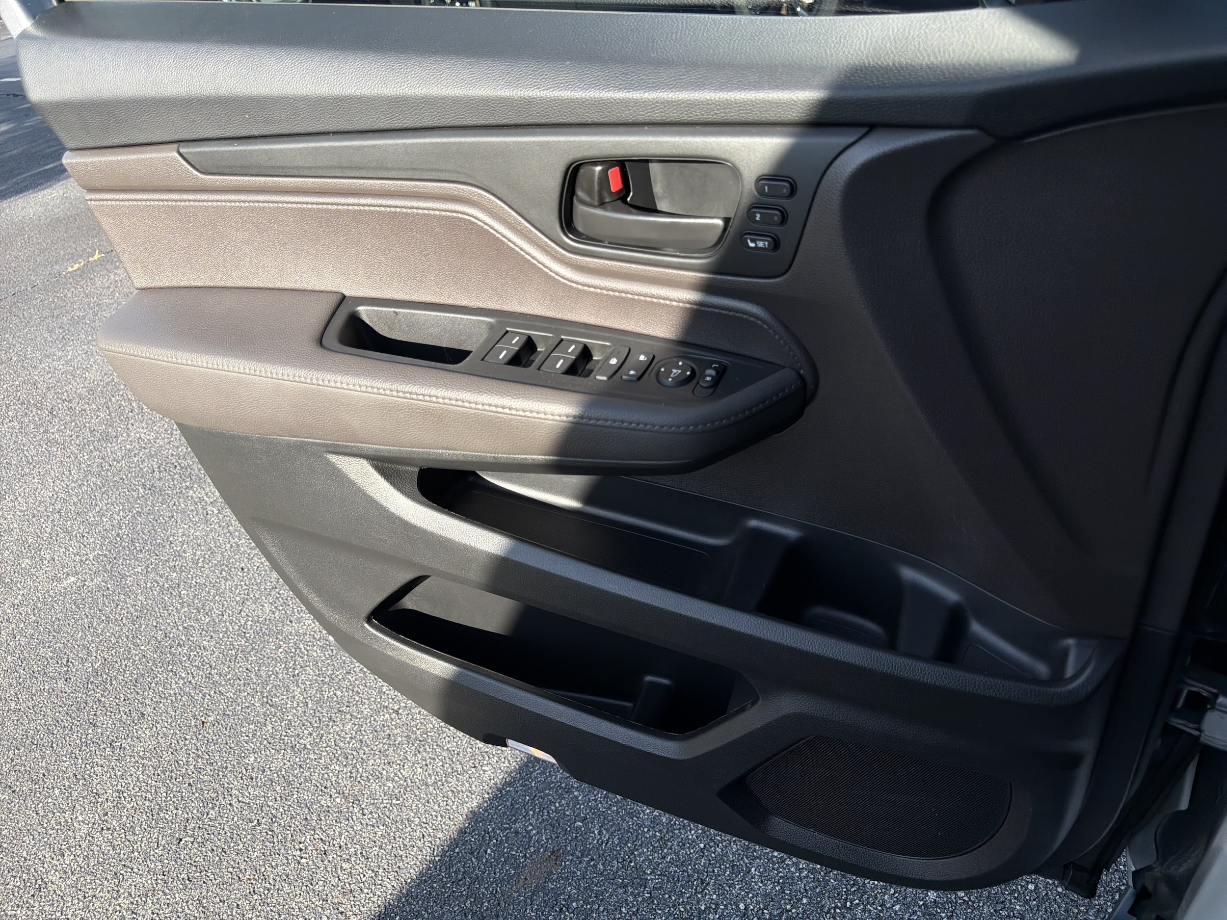 2022 Honda Odyssey EX-L - Photo 24