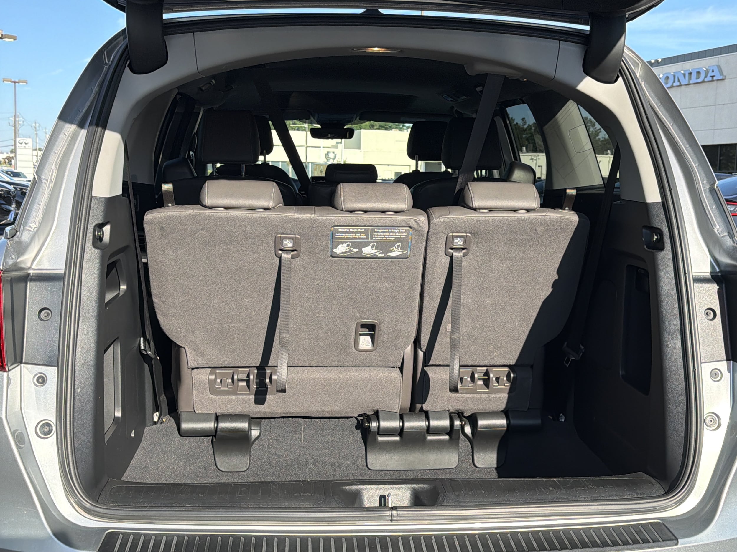 2022 Honda Odyssey EX-L - Photo 29