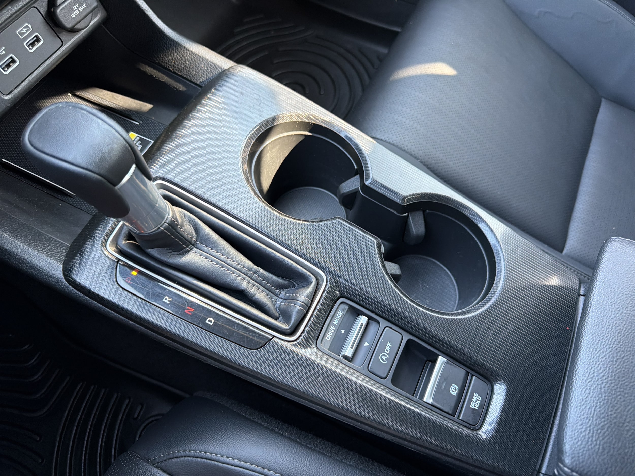 2024 Honda Civic Hatchback Sport Touring - Photo 17