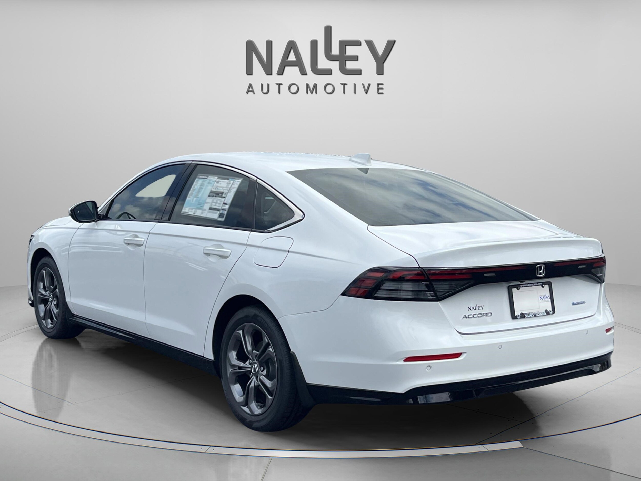 2025 Honda Accord Hybrid EX-L photo 3