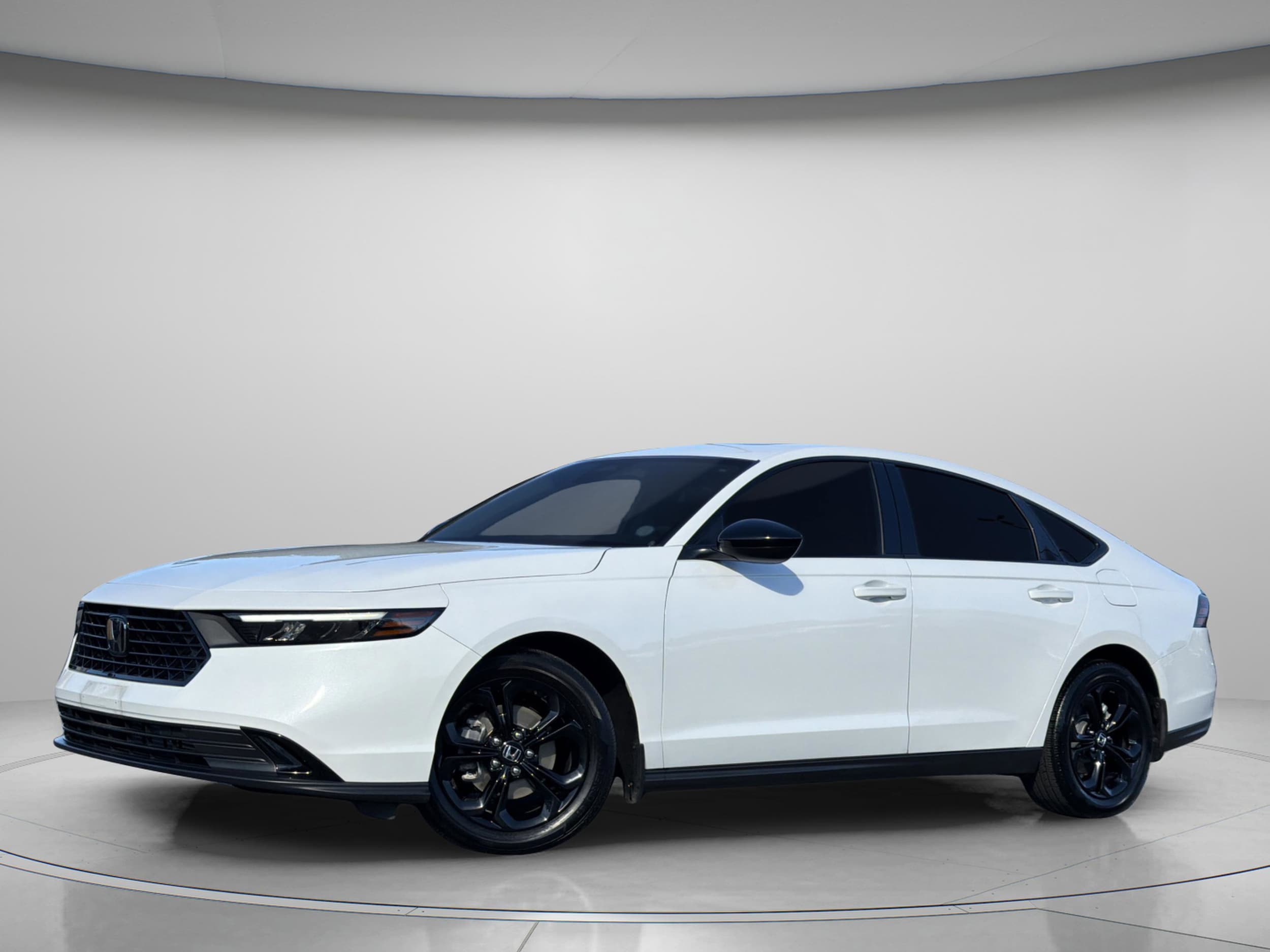 2025 Honda Accord SE's photo